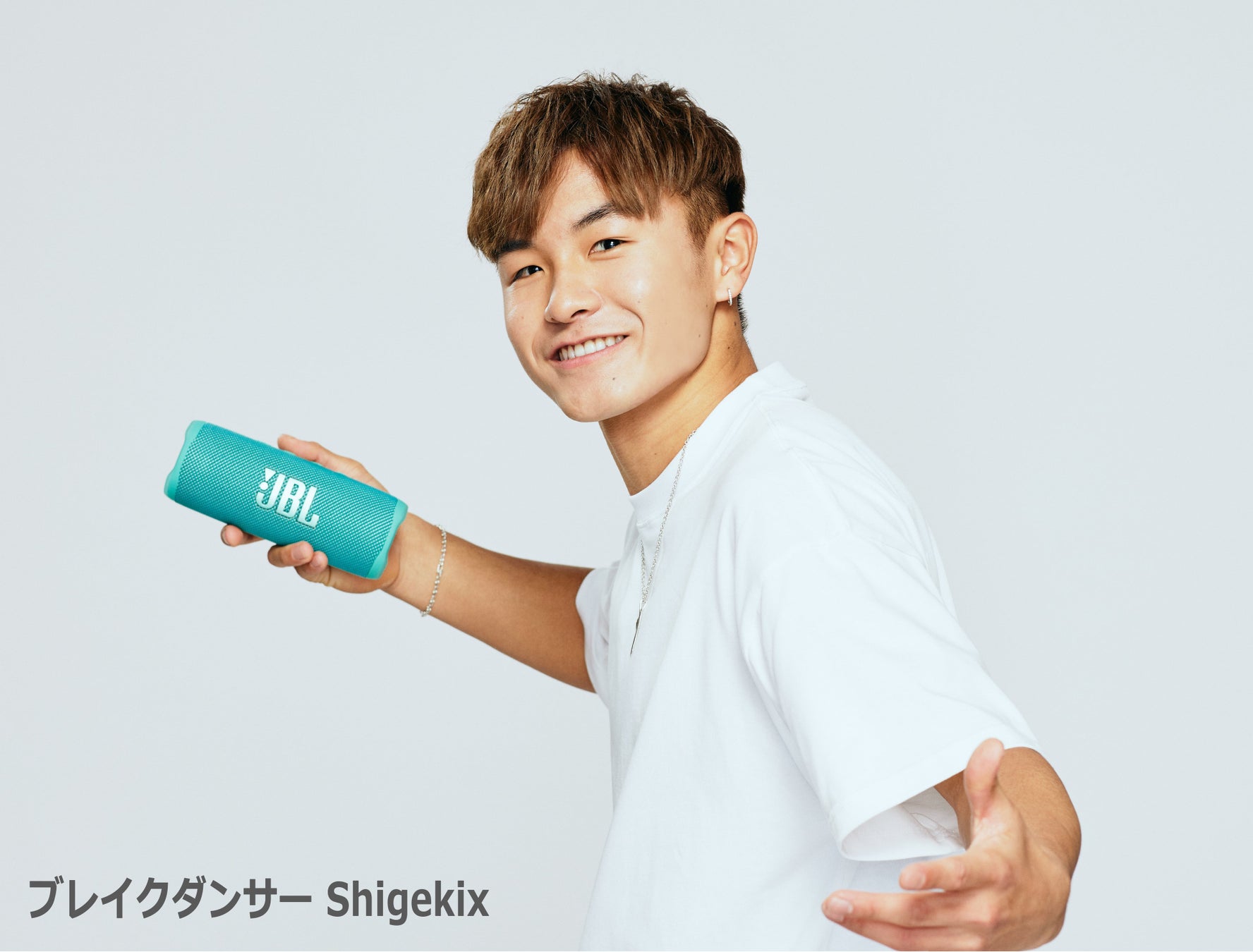 #2 Result of JBL teen art model JBLポータブルBluetoothスピーカーの定番モデル「JBL FLIP 6」に爽やかな新色が追加、公式店にて限定販売! | ハーマンインターナショナル株式会社のプレスリリース (NONE of the images is related to this website.) JBL teen art model JBLポータブルBluetoothスピーカーの定番モデル「JBL FLIP 6」に爽やかな新色が追加、公式店にて限定販売! | ハーマンインターナショナル株式会社のプレスリリース