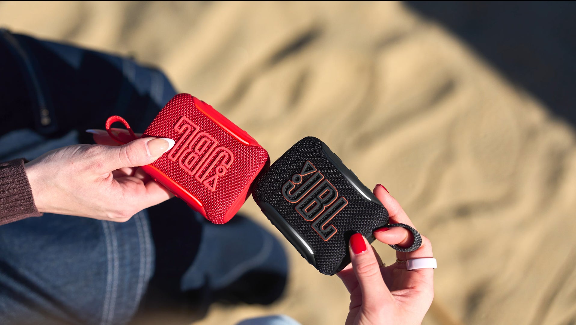 前作より進化した防塵防水性能とロスレス再生に対応 大人気「JBL Go 前作より進化した防塵防水性能とロスレス再生に対応 大人気「JBL Go