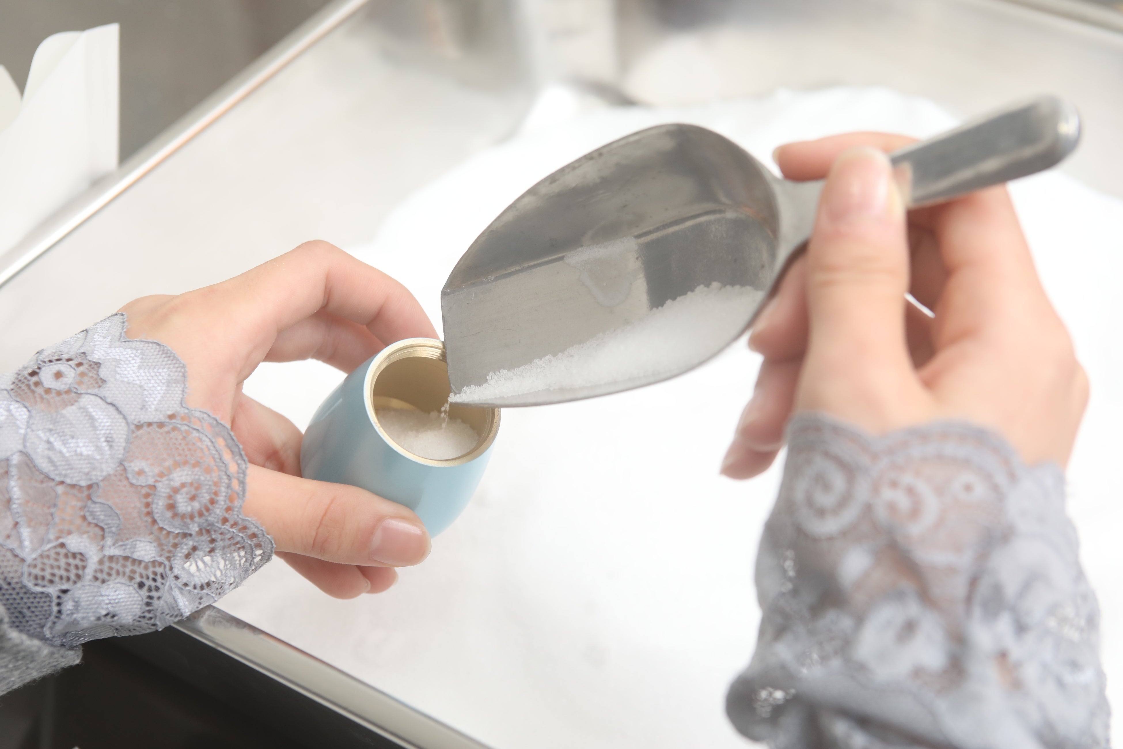 粉末状にしたご遺骨（※写真はイメージです）