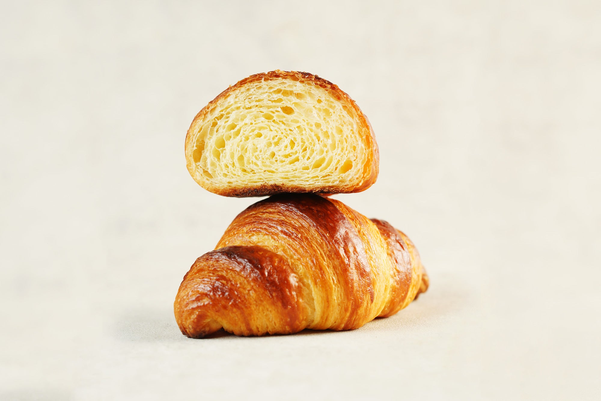 嵜本のクロワッサン‐ミルク