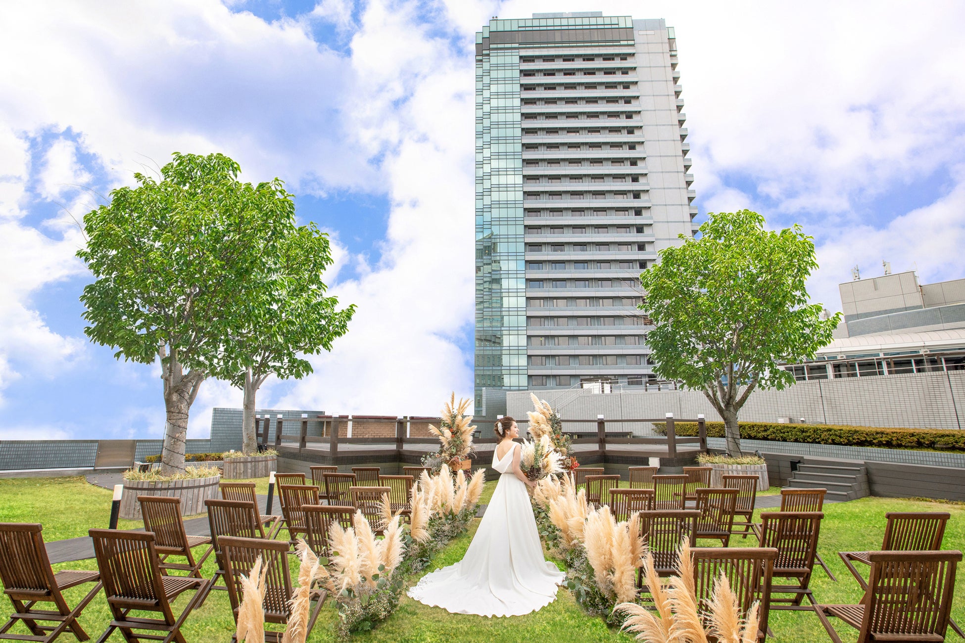 大阪ベイエリアの青空と陽光に包まれる屋上ガーデン人前式プラン ガーデンウエディング セレモニー ハイアット リージェンシー 大阪のプレスリリース 大阪ベイエリアの青空と陽光に包まれる屋上ガーデン人前式プラン ガーデンウエディング セレモニー ハイアット リージェンシー 大阪のプレスリリース