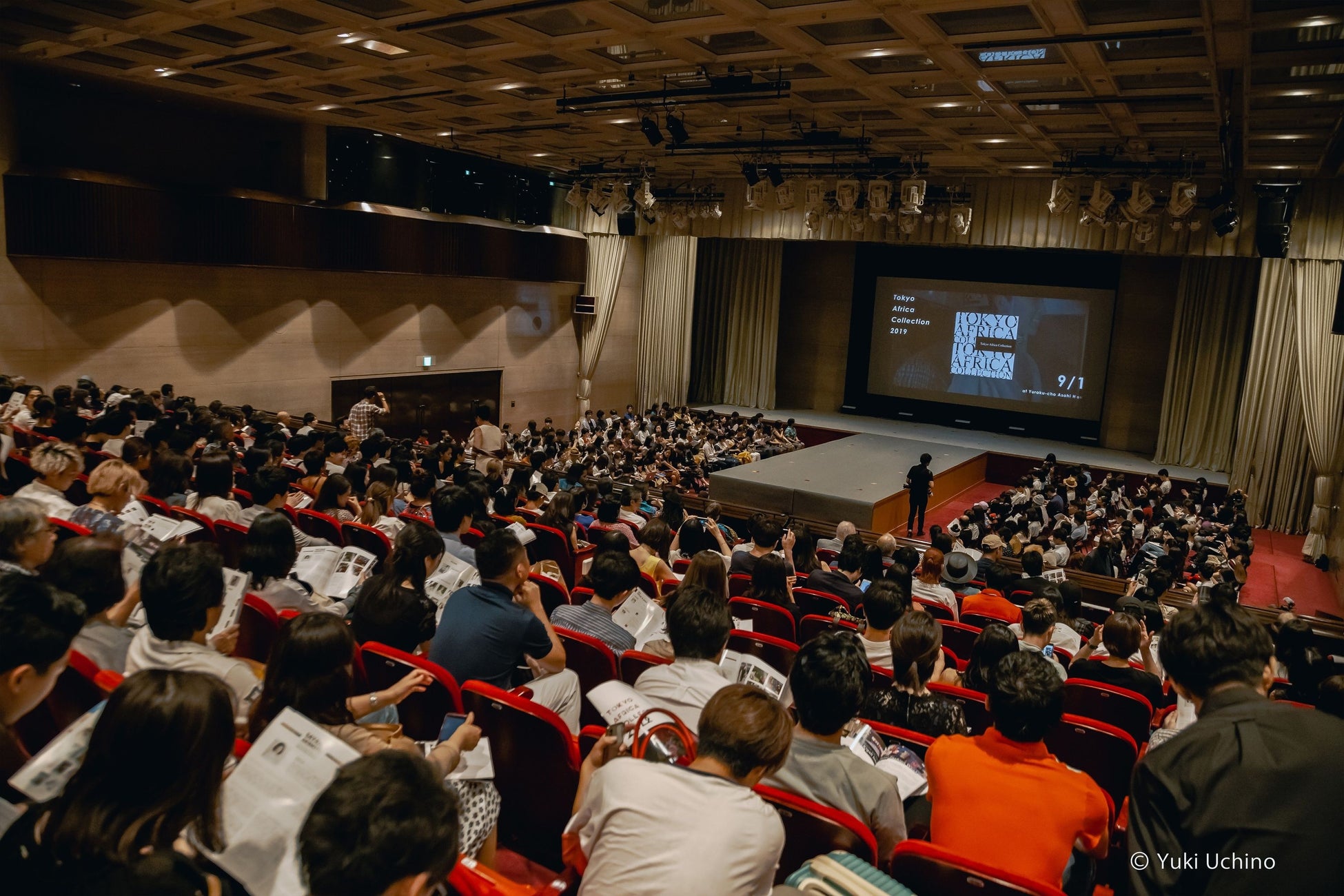 2019年の開催では、外務省からTICAD7パートナー事業と認定を受け、アフリカ各国大使館やJICA、JETRO等が後援。有楽町朝日ホールで600名を動員(満員)。秋元才加さんがアンバサダーを務め、ルワンダ・南スーダン・ナイジェリア等のブランドが参加。