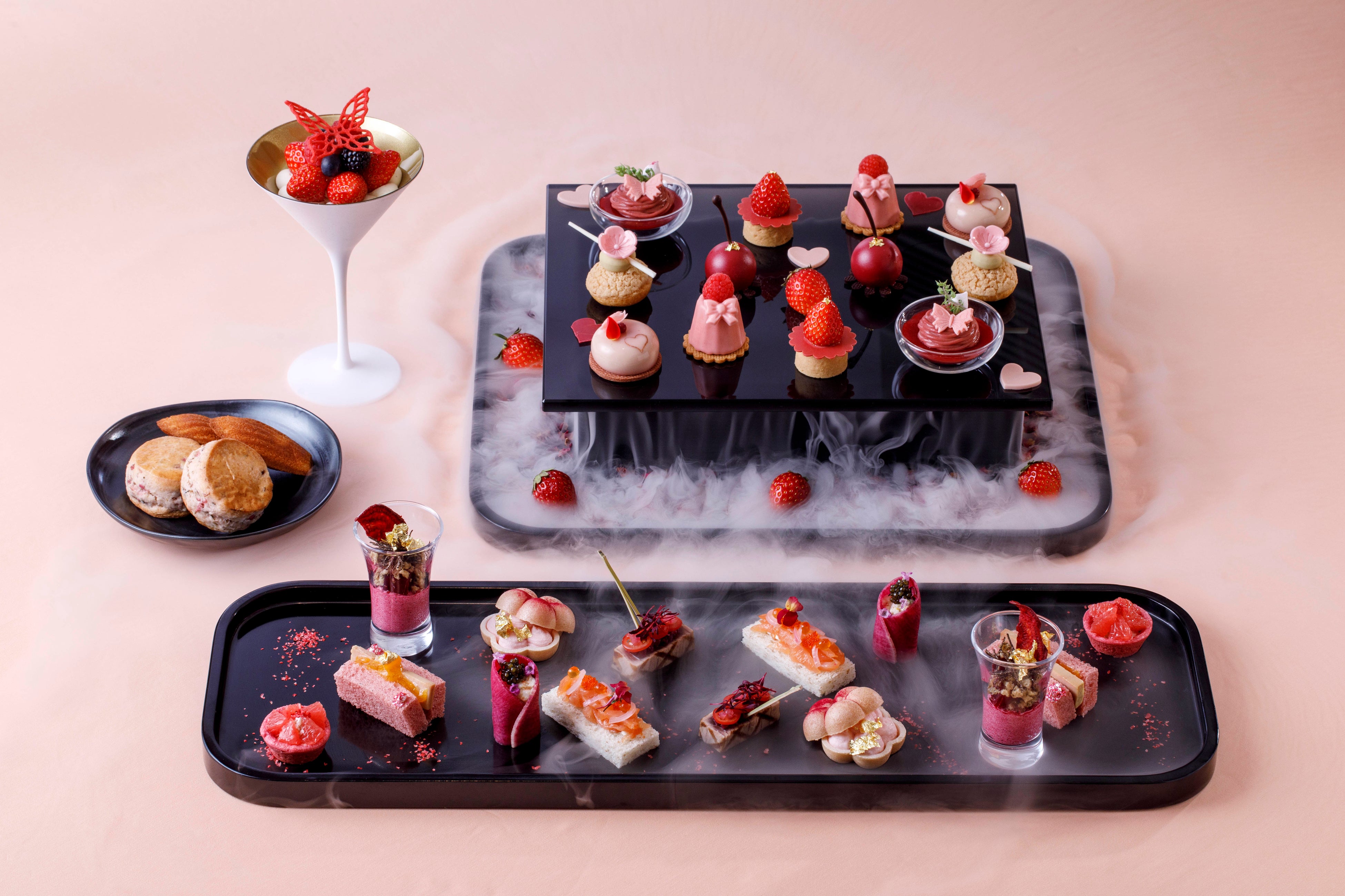 シグネチャー ピンクブロッサム アフタヌーンティー