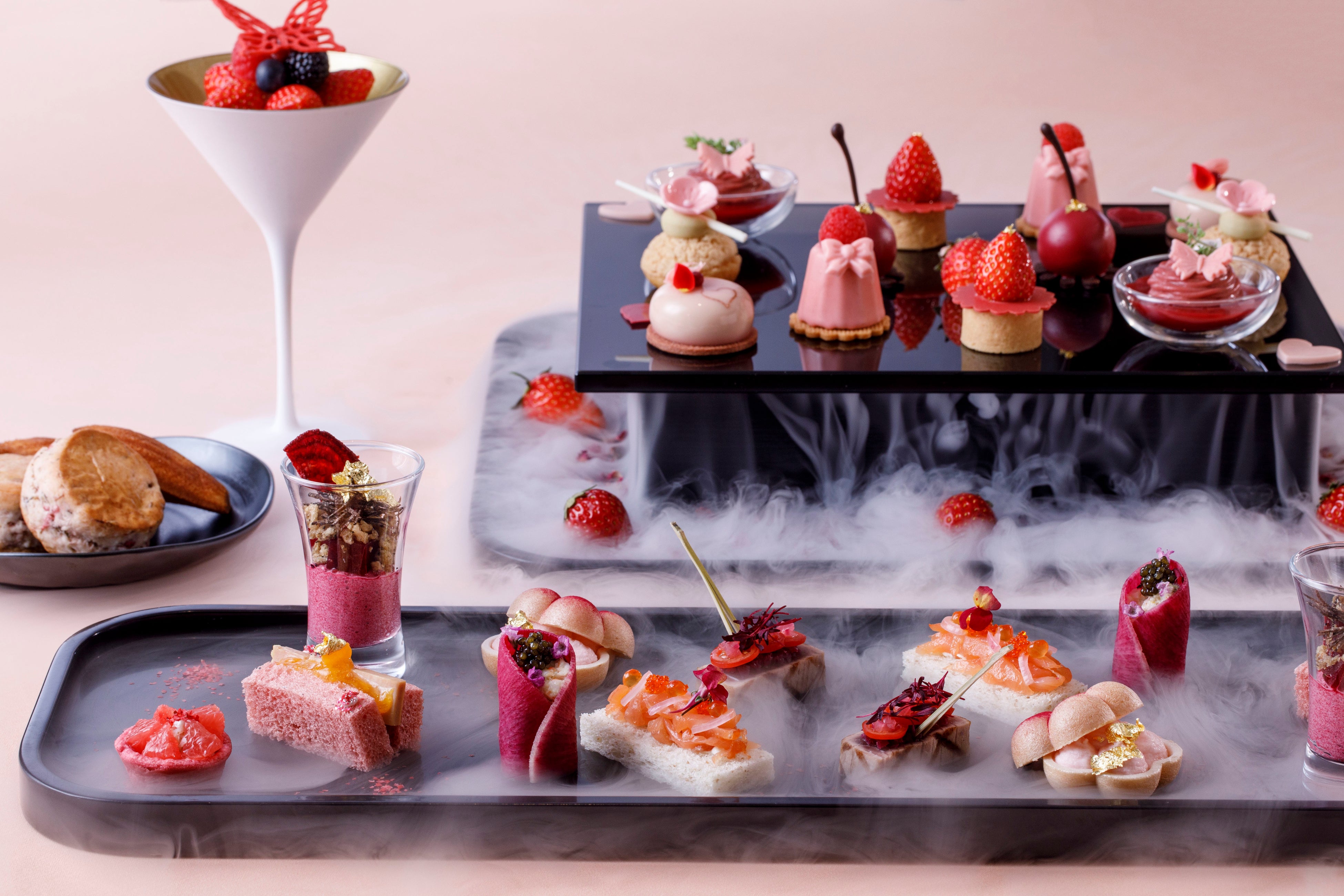 シグネチャー ピンクブロッサム アフタヌーンティー