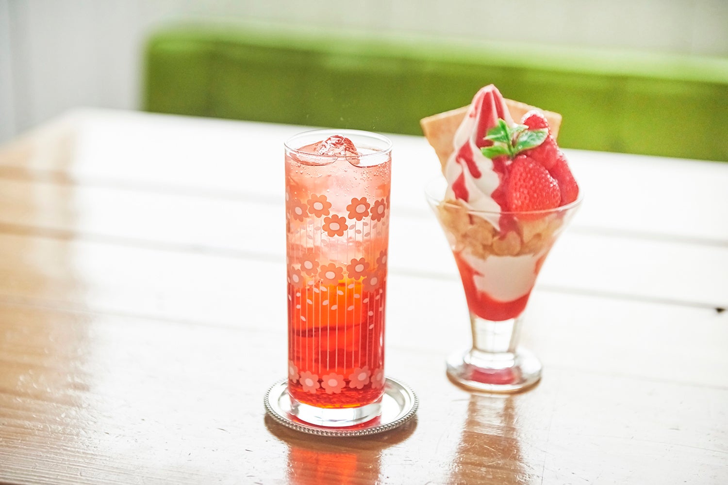 アデリアレトロ」フレーム切手セット 「郵便局のネットショップ」にて