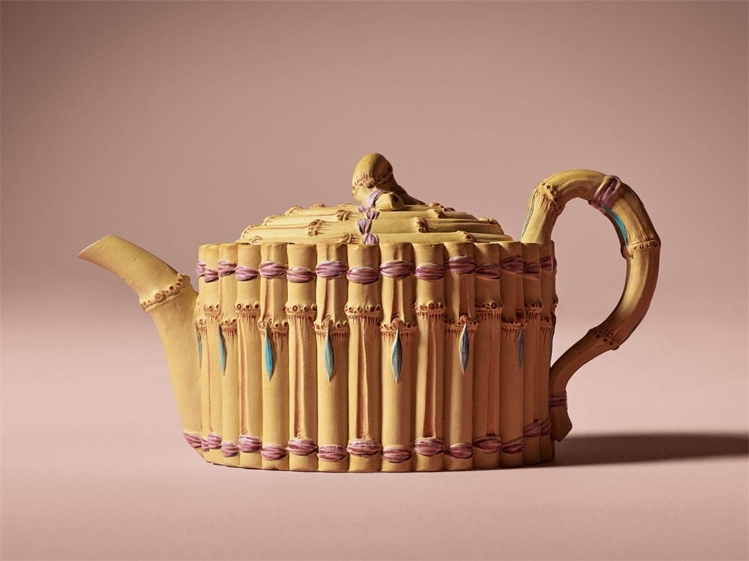 【新品】ウェッジウッド ワンダーラスト ウォーターリリー 3段ケーキスタンド ワンダーラスト ウォーターリリー 3段ケーキスタンド|WEDGWOOD