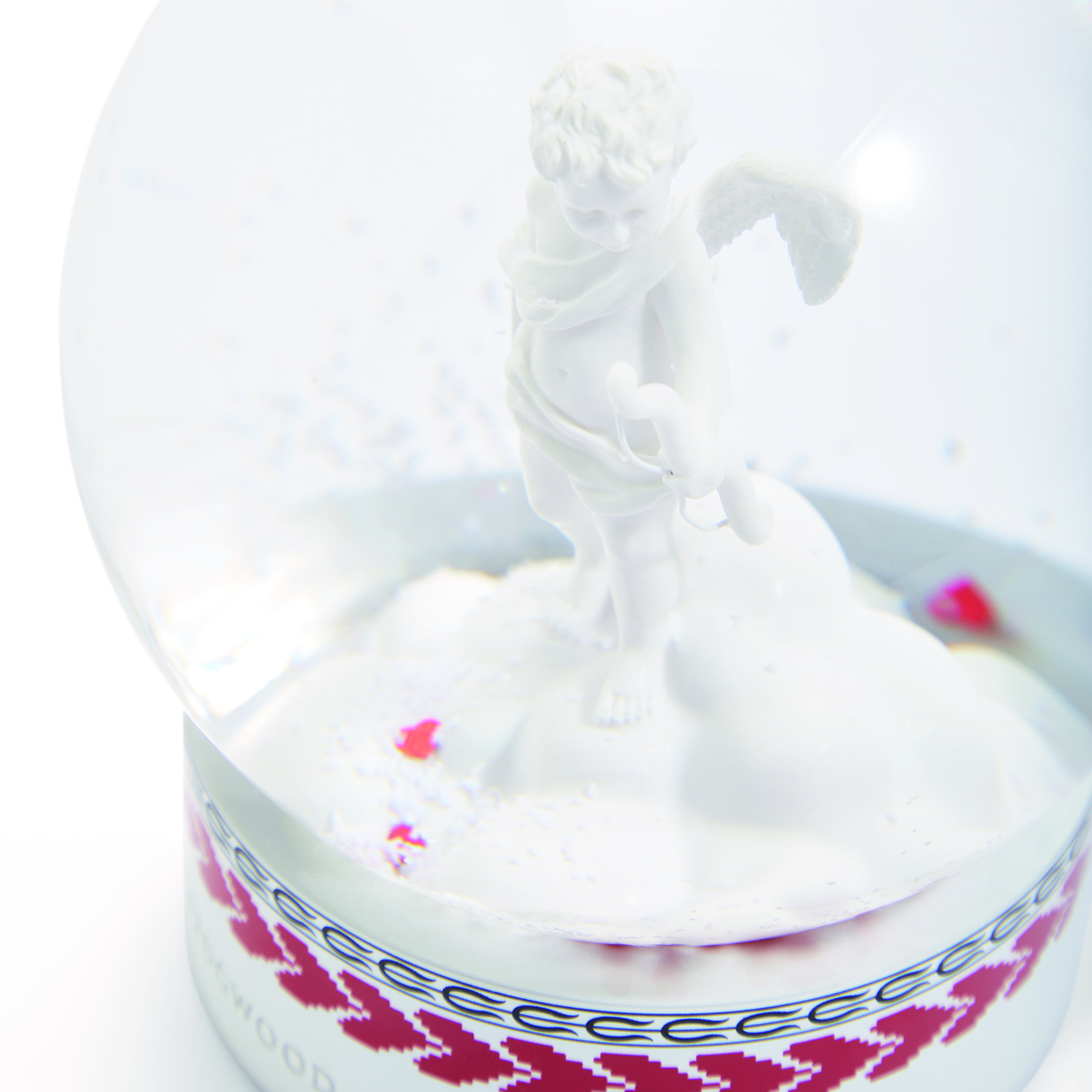 ウェッジウッド】「ハート＆スノーグローブ」新登場（数量限定