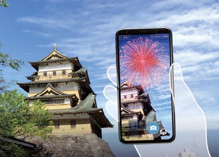 AR諏訪花火で高島城をバックに花火撮影