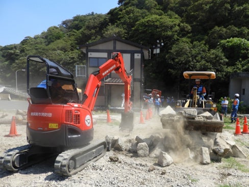 二つの土砂災害機動部隊が地域を守る安全・安心の合同訓練~消防力を集結し、土砂災害から市民の命と暮らしを守る~ | 横須賀市のプレスリリース