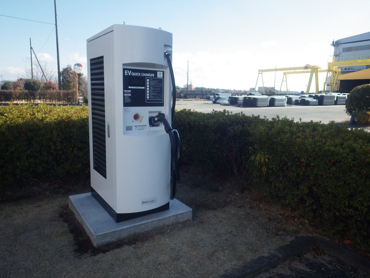 EV充電スタンド2