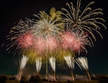 今年の夏も板橋から感動をお届け!8月1日(土) 「第67回 いたばし花火大会」開催! 今年の夏も板橋から感動をお届け!8月1日(土) 「第67回 いたばし花火大会」開催!