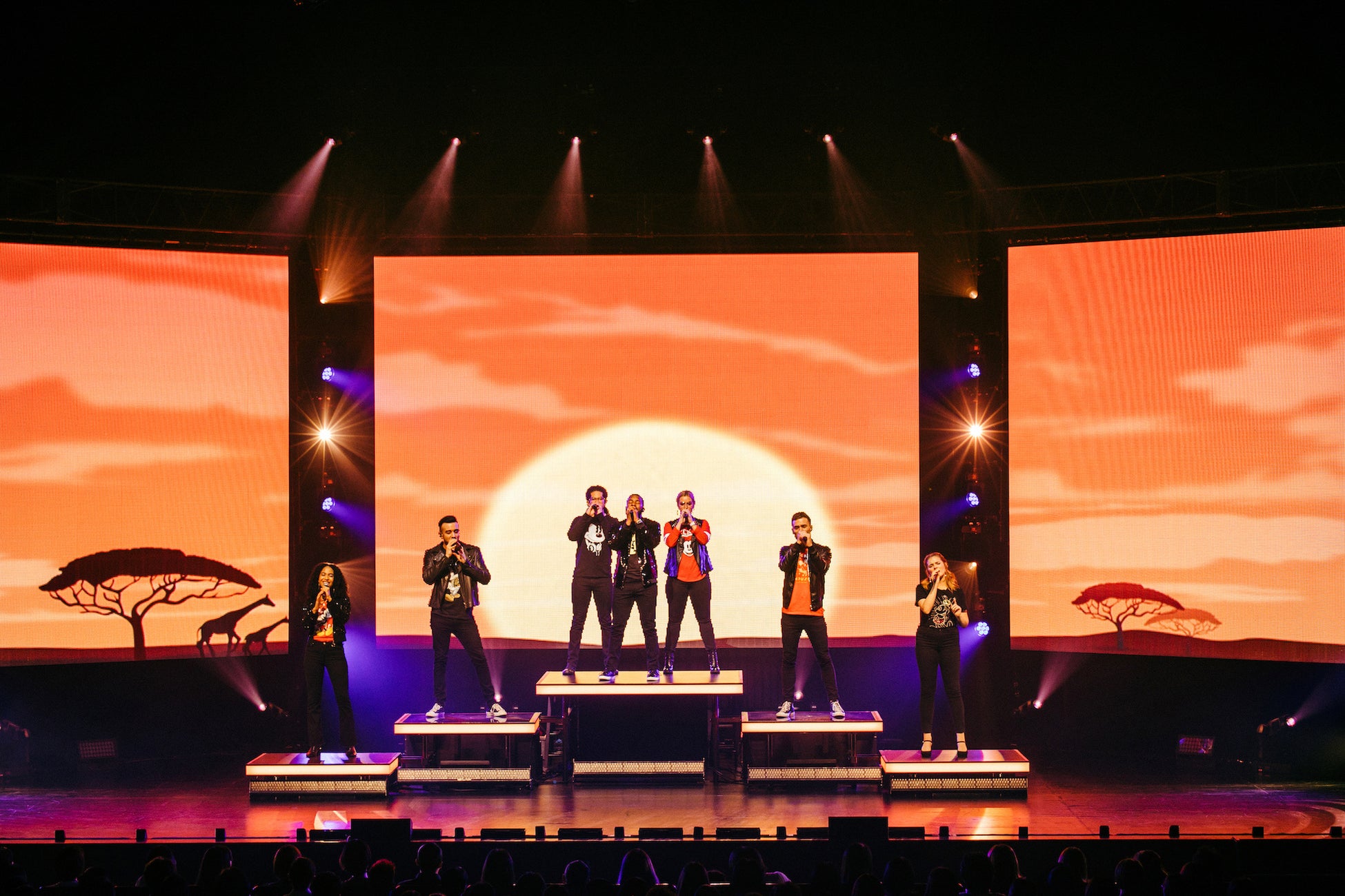 ディズニー公式アカペラグループ ディカペラ Dcappella 3年振りの来日公演決定 声だけで魅せるディズニー 音楽の世界 株式会社キョードーメディアスのプレスリリース ディズニー公式アカペラグループ ディカペラ Dcappella 3年振りの来日公演決定 声だけで魅せるディズニー 音楽の世界 株式会社キョードーメディアスのプレスリリース