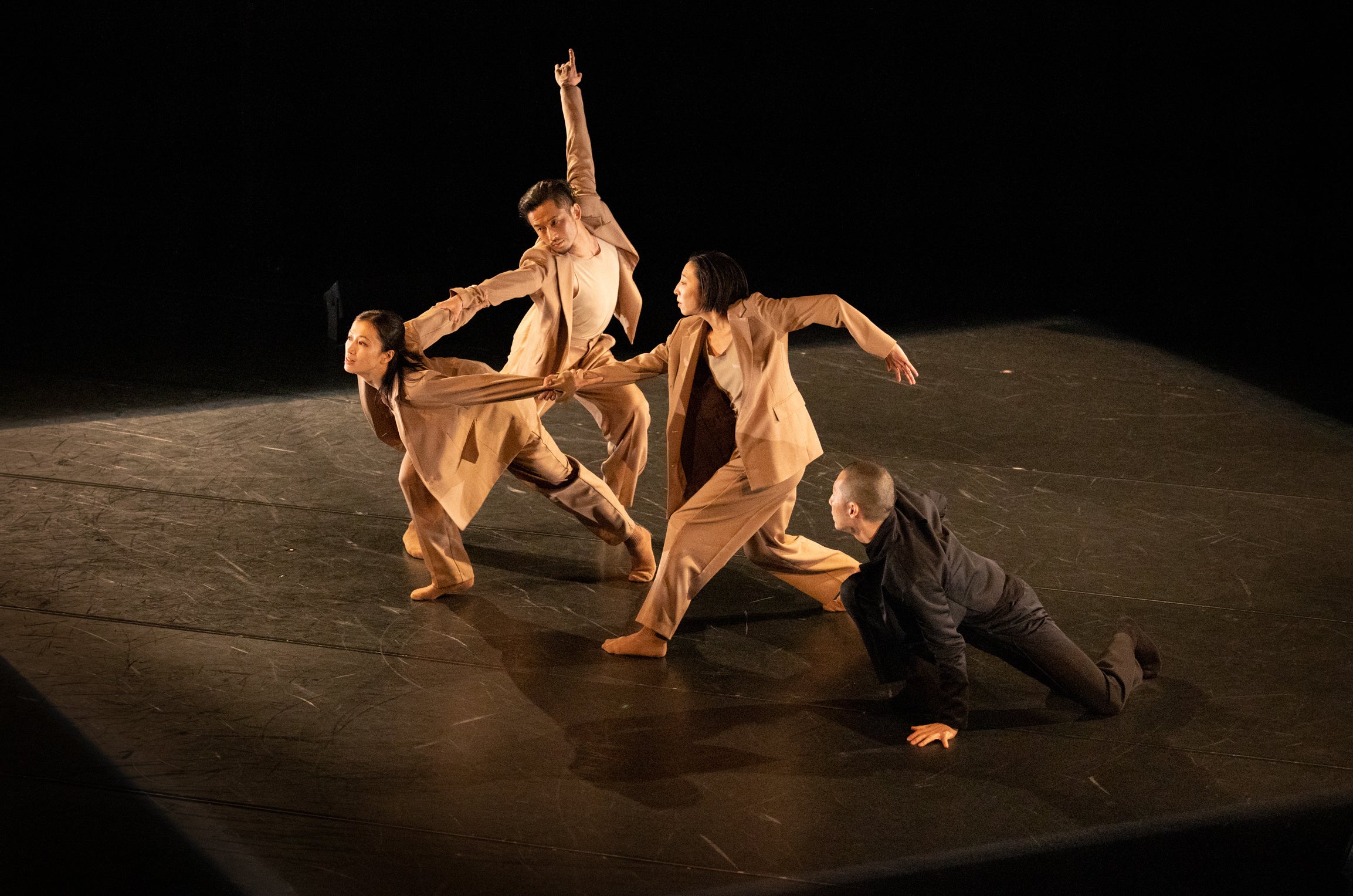 パフォーミングアーツ・セレクション『When will we ever learn』提供：Dance Base Yokohama　© Naoshi HATORI