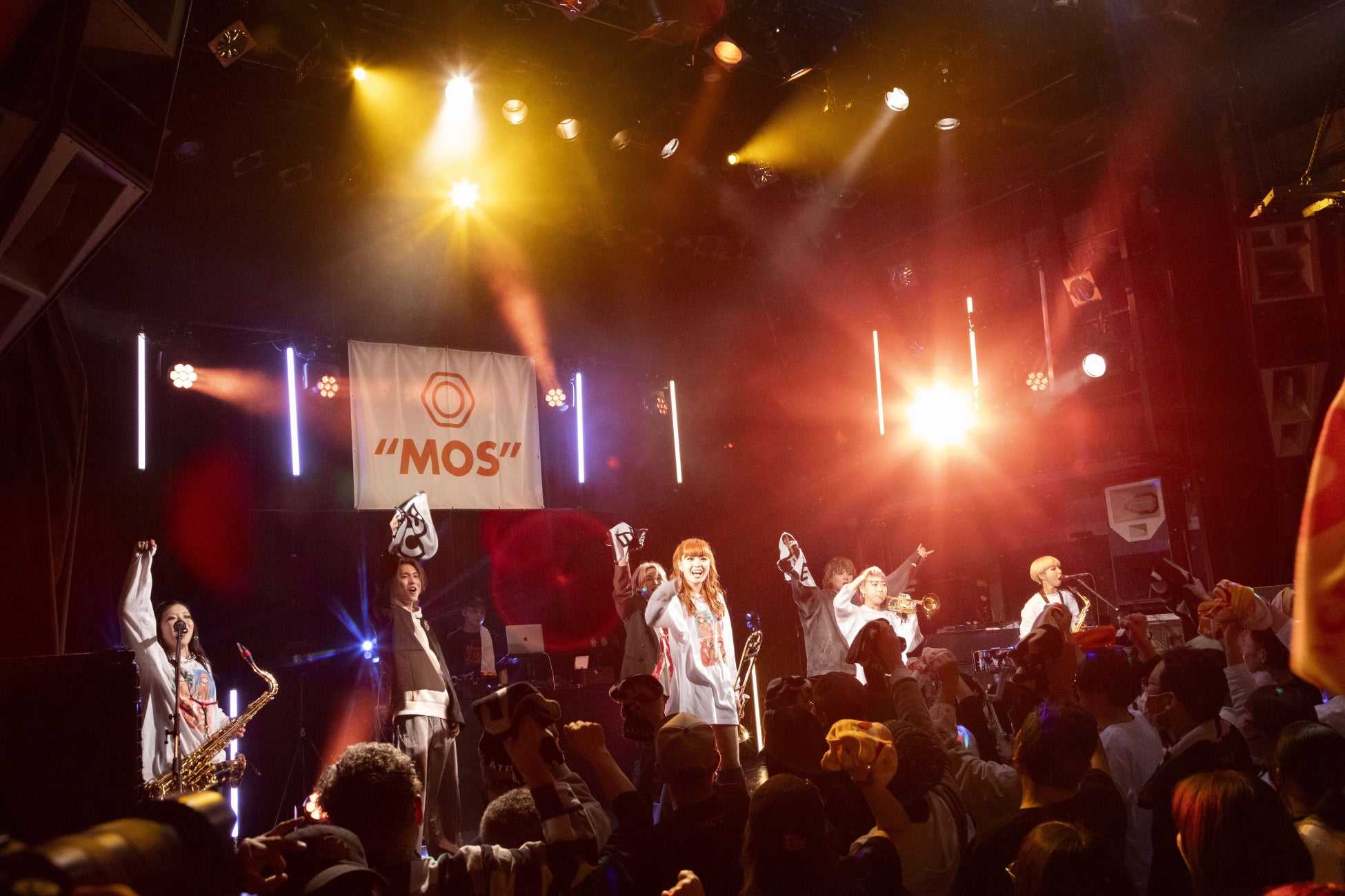 MOSワンマンライブ「MOS FESTA 3rd“MMM”」が話題!4人組管楽器ガールズグループの魅力と新曲に注目! MOSワンマンライブ「MOS FESTA 3rd“MMM”」が話題!4人組管楽器ガールズグループの魅力と新曲に注目!
