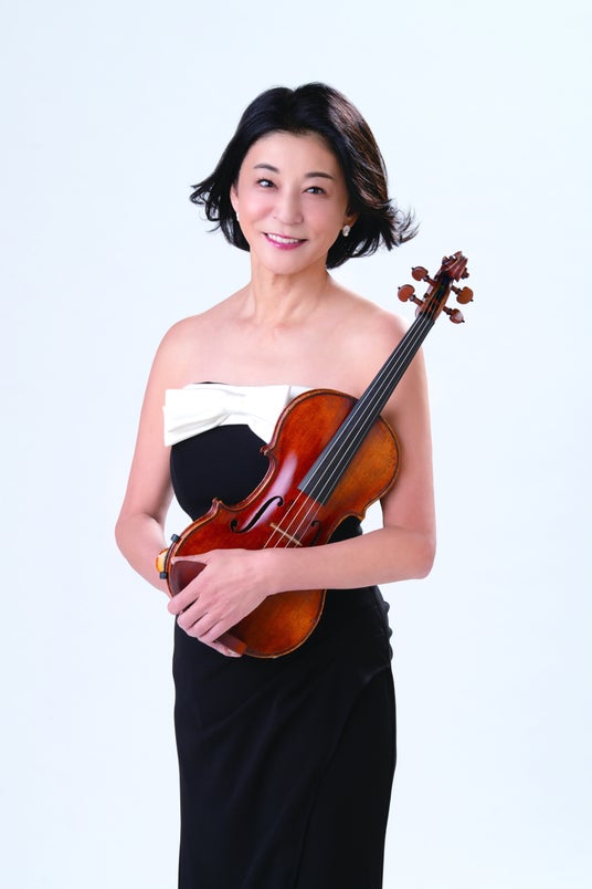 “観ても、聴いても、美しく、楽しい ヴァイオリンアンサンブル” 高嶋ちさ子 12人のヴァイオリニストが、動員10万人を超える初の全国47都道府県を巡るツアーを開催! “観ても、聴いても、美しく、楽しい ヴァイオリンアンサンブル” 高嶋ちさ子 12人のヴァイオリニストが、動員10万人を超える初の全国47都道府県を巡るツアーを開催!
