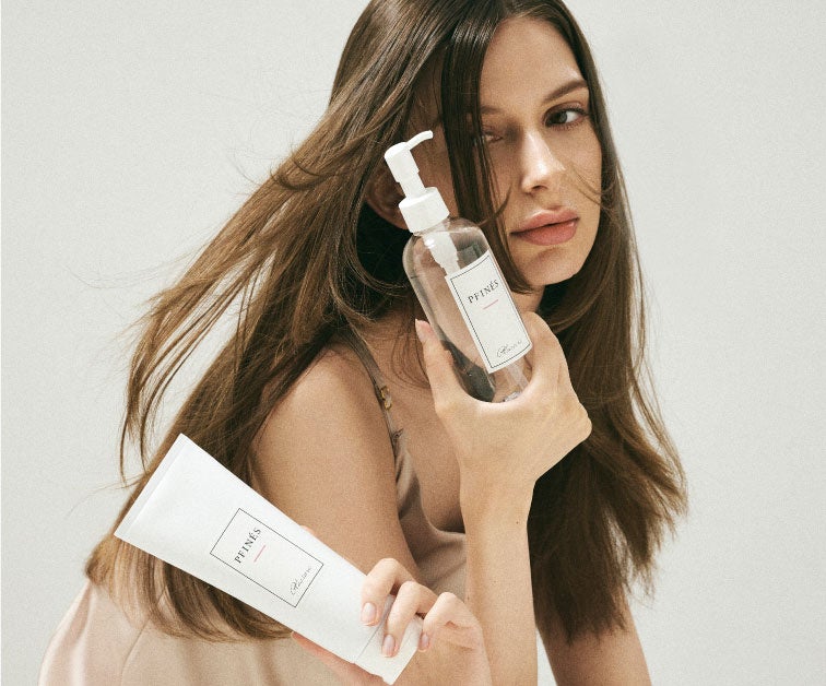 セール PFINESシャンプー & トリートメント セット 計3本ずつ 新パーソナライズヘアケアブランドの「PFINÉS」（ピフィニ）の
