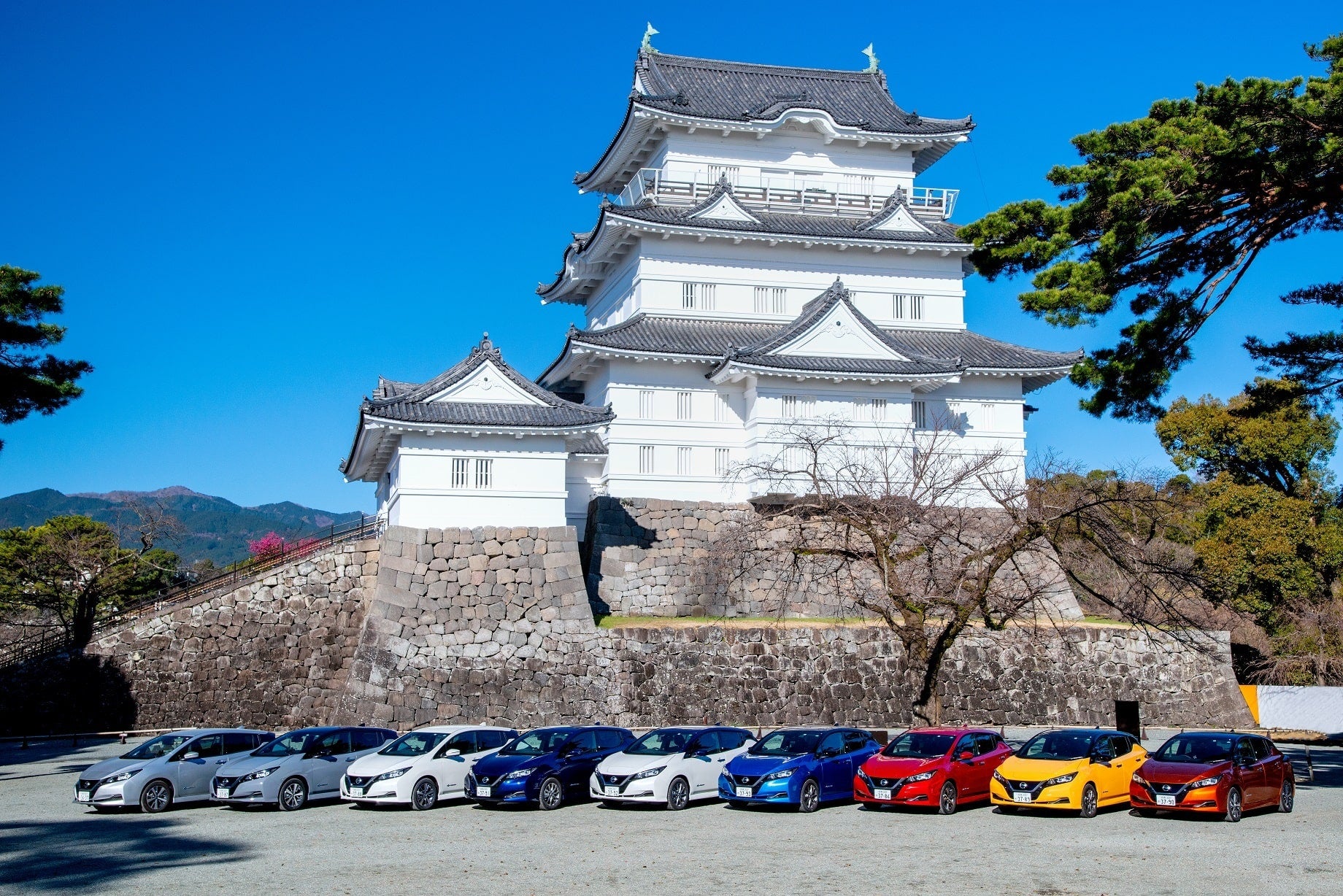 電気自動車カーシェア「eemo」