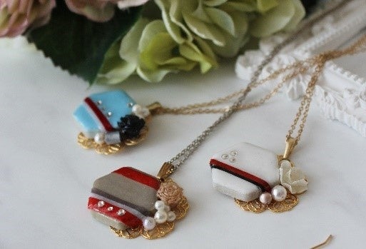 「ロマンスカーネックレスをつくろう！」