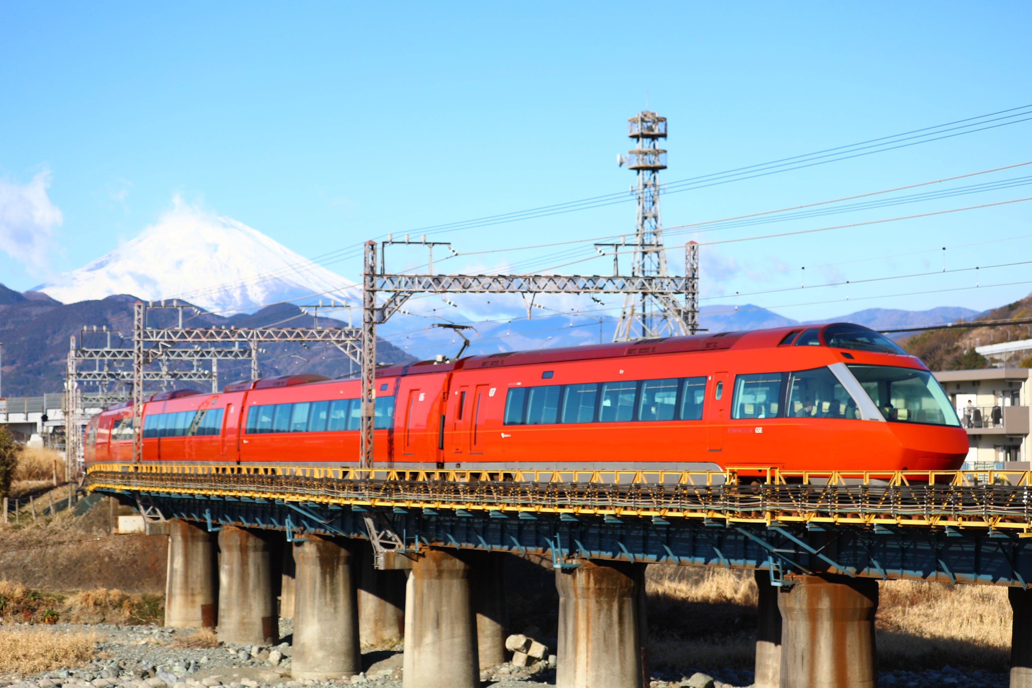 箱根・富士　旅ノート 世界文化遺産「富士山」の環境保全に向けた、静岡県・富士吉田市