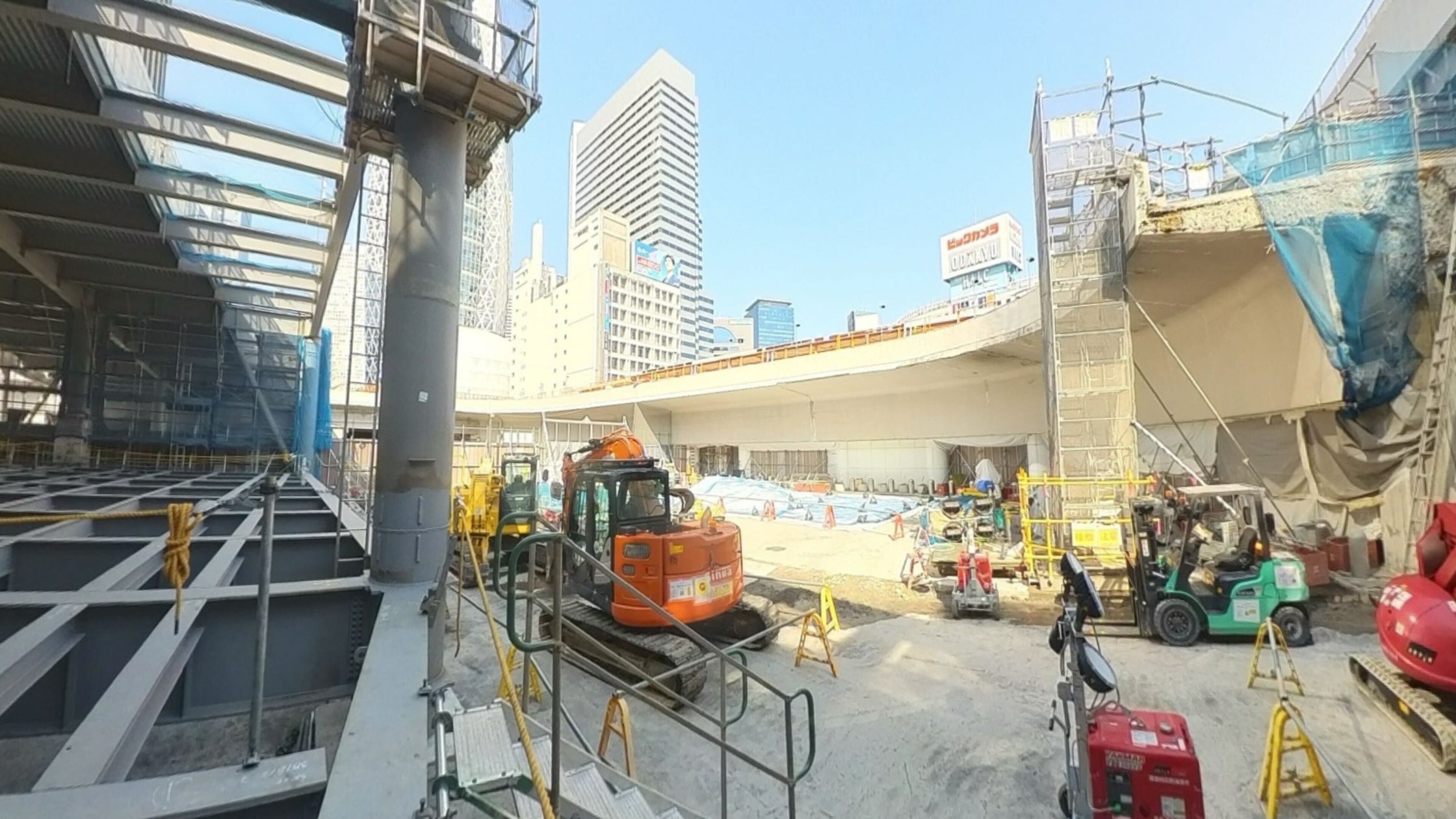 6月10日、新宿駅前に 新宿駅西口の”いま”と“未来”、開発の ...