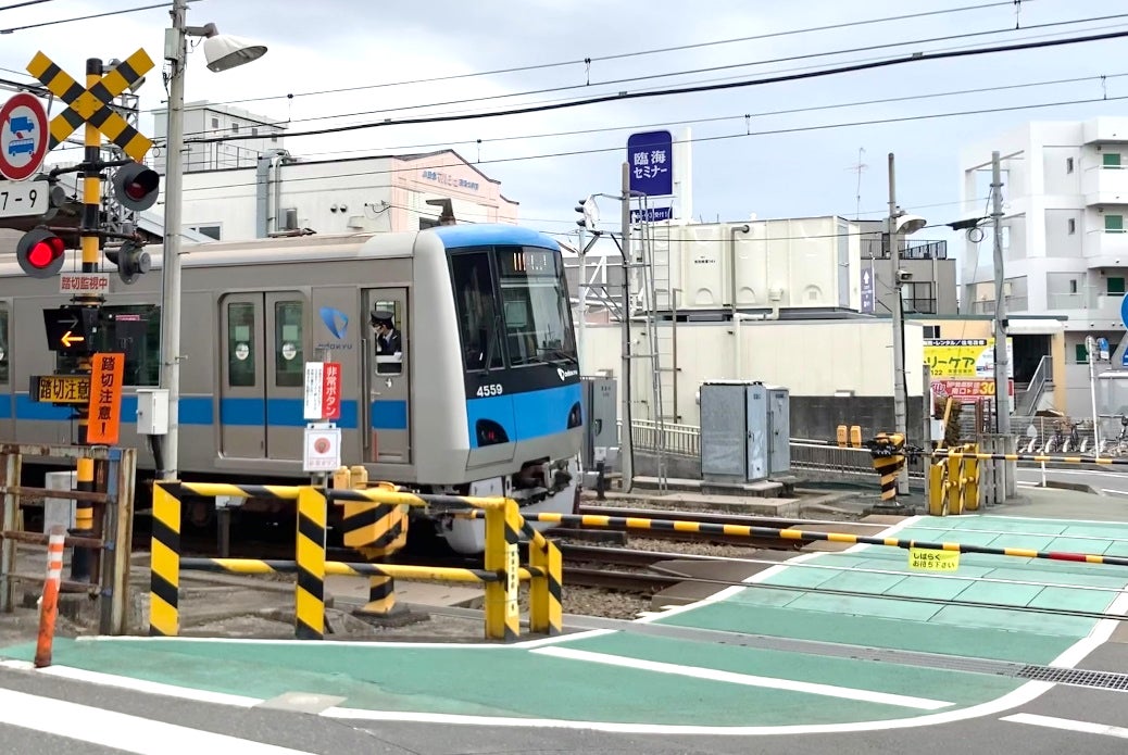 踏切のイメージアップと利用価値を創る新たな取り組み 3月30日 秦野市内で 踏切 ネーミングライツ の実証実験を開始します 小田急電鉄株式会社のプレスリリース 踏切のイメージアップと利用価値を創る新たな取り組み 3月30日 秦野市内で 踏切 ネーミングライツ の実証実験を開始します 小田急電鉄株式会社のプレスリリース