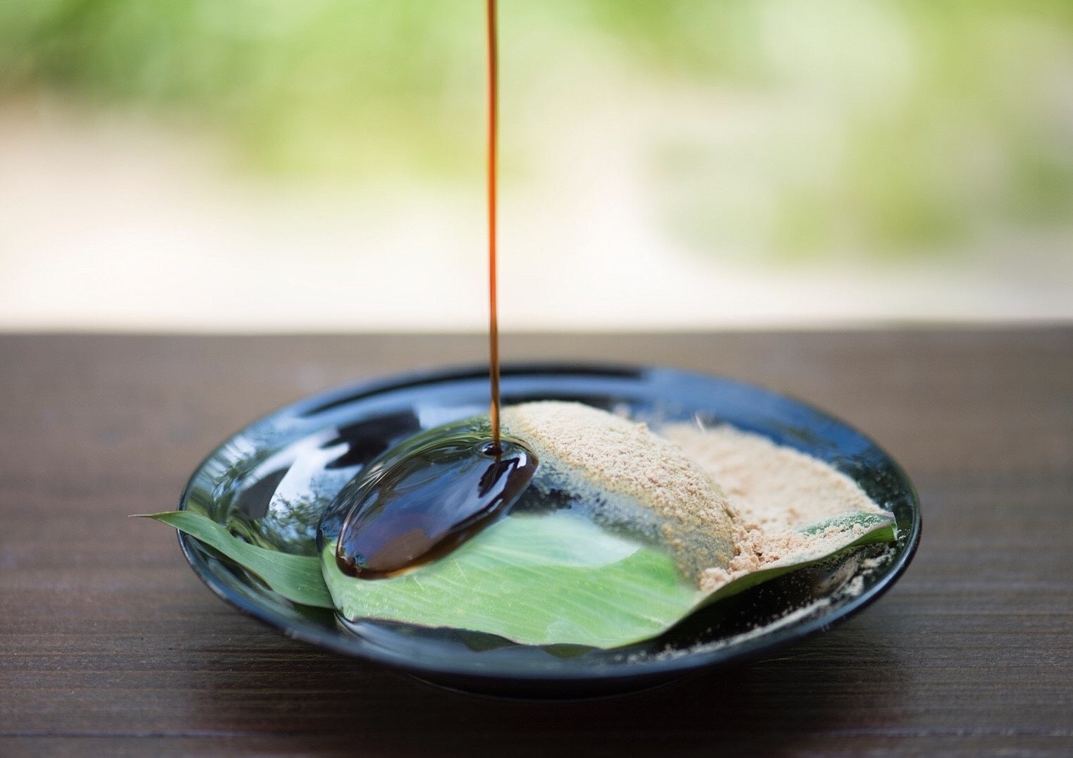 お店のスペースを有効活用！インバウンドに人気の「水まる餅」の卸販売