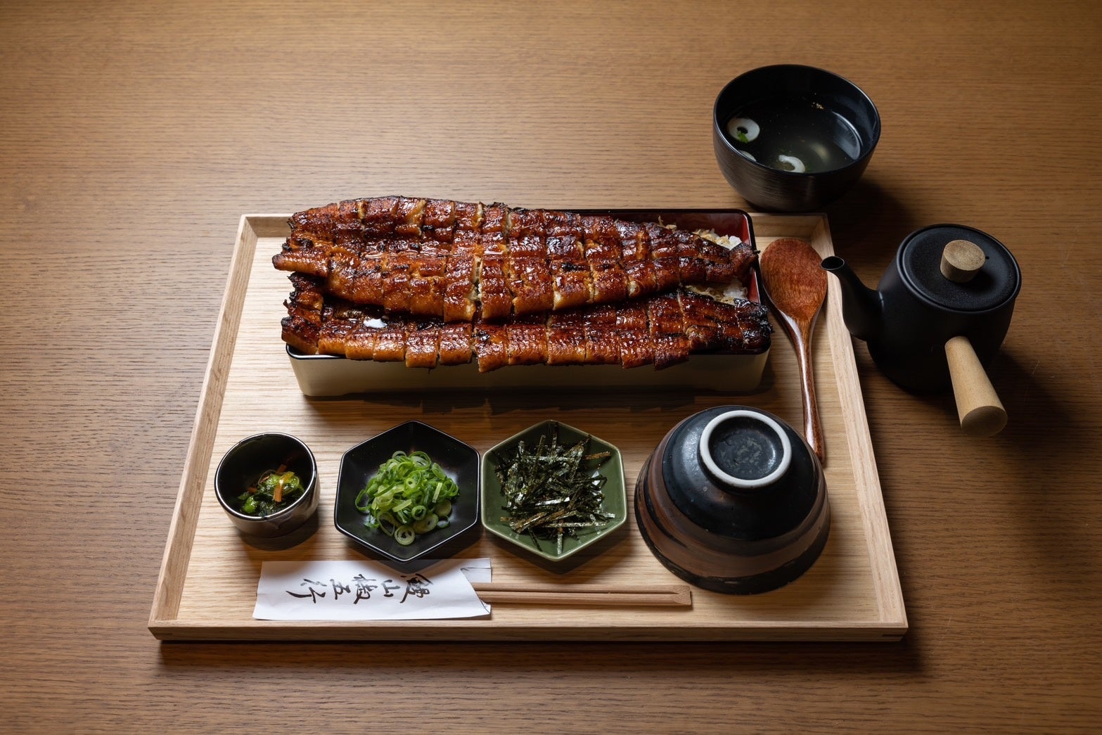 鰻２枚重ね山椒ざんまいひつまぶし　6,490円（税込）