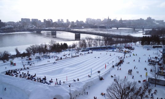 冬のオタワの風物詩、「ウィンタールード2026」が2026年1月30日(金)~2月16日(月)まで開催! 冬のオタワの風物詩、「ウィンタールード2026」が2026年1月30日(金)~2月16日(月)まで開催!