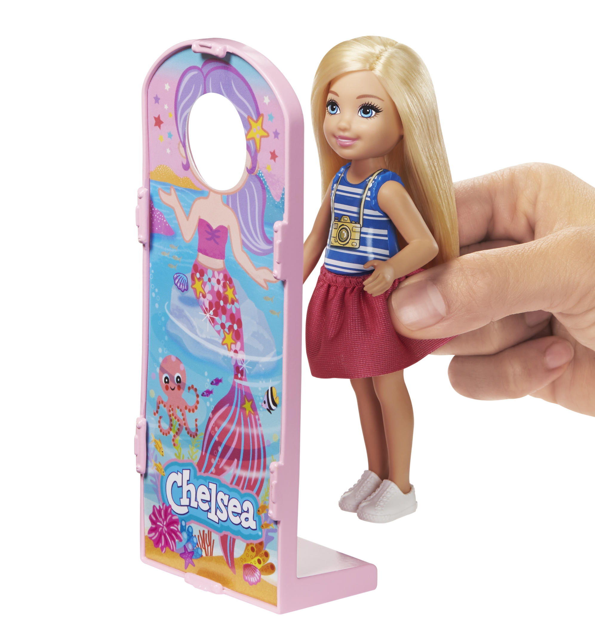バービー4姉妹の末っ子『チェルシー』とキャンプや遊園地で夢の