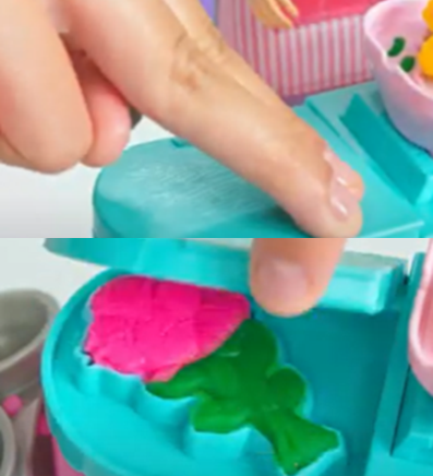 ねんどをセットしパネルを押すと、 フラワーベースにお花があらわれる