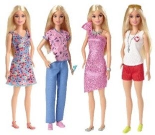 36種類以上の小物で400通りの ファッションコーディネートを楽しめる