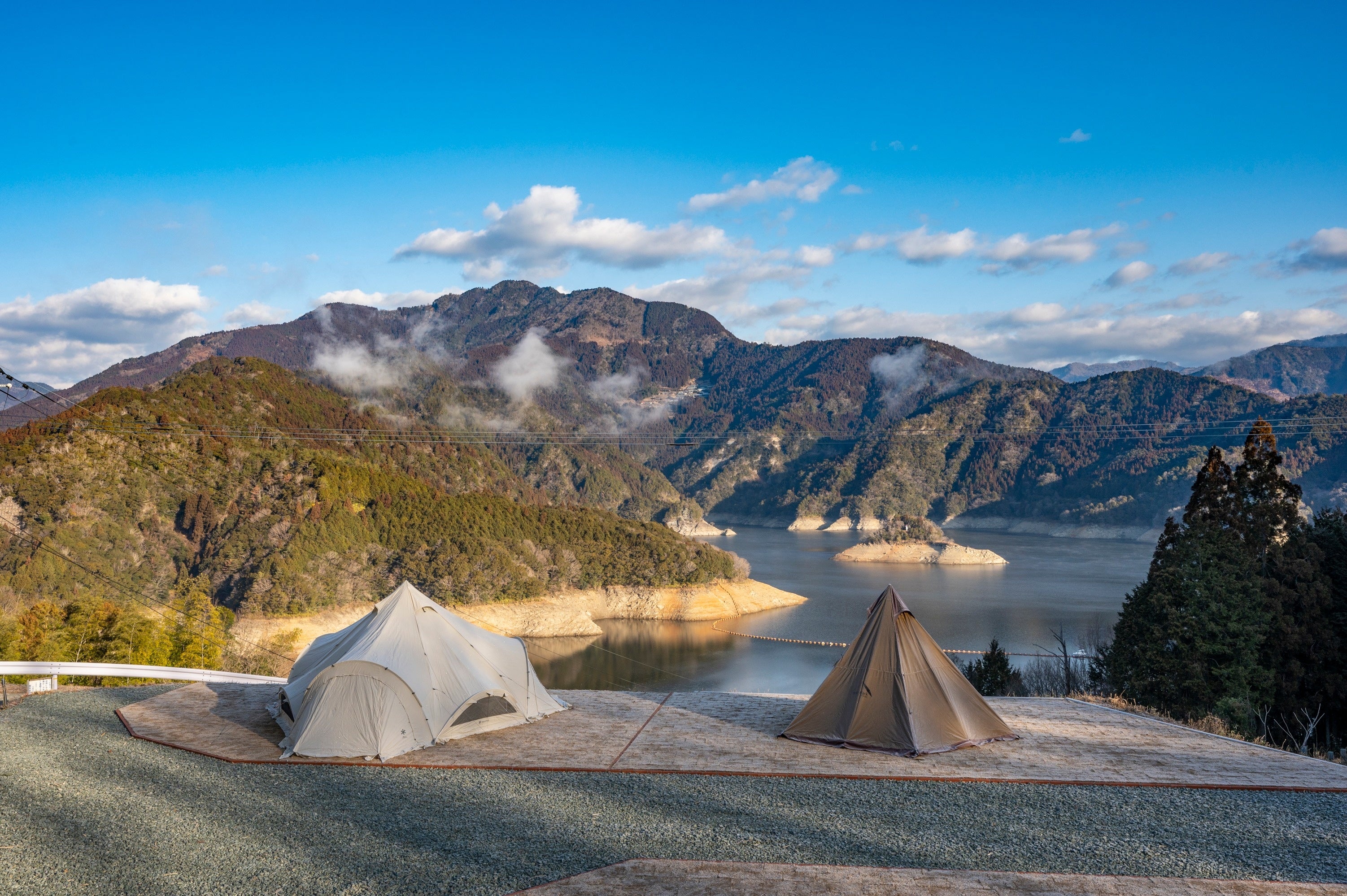 湖の駅さめうらレイクタウンにある、さめうらテントパーク