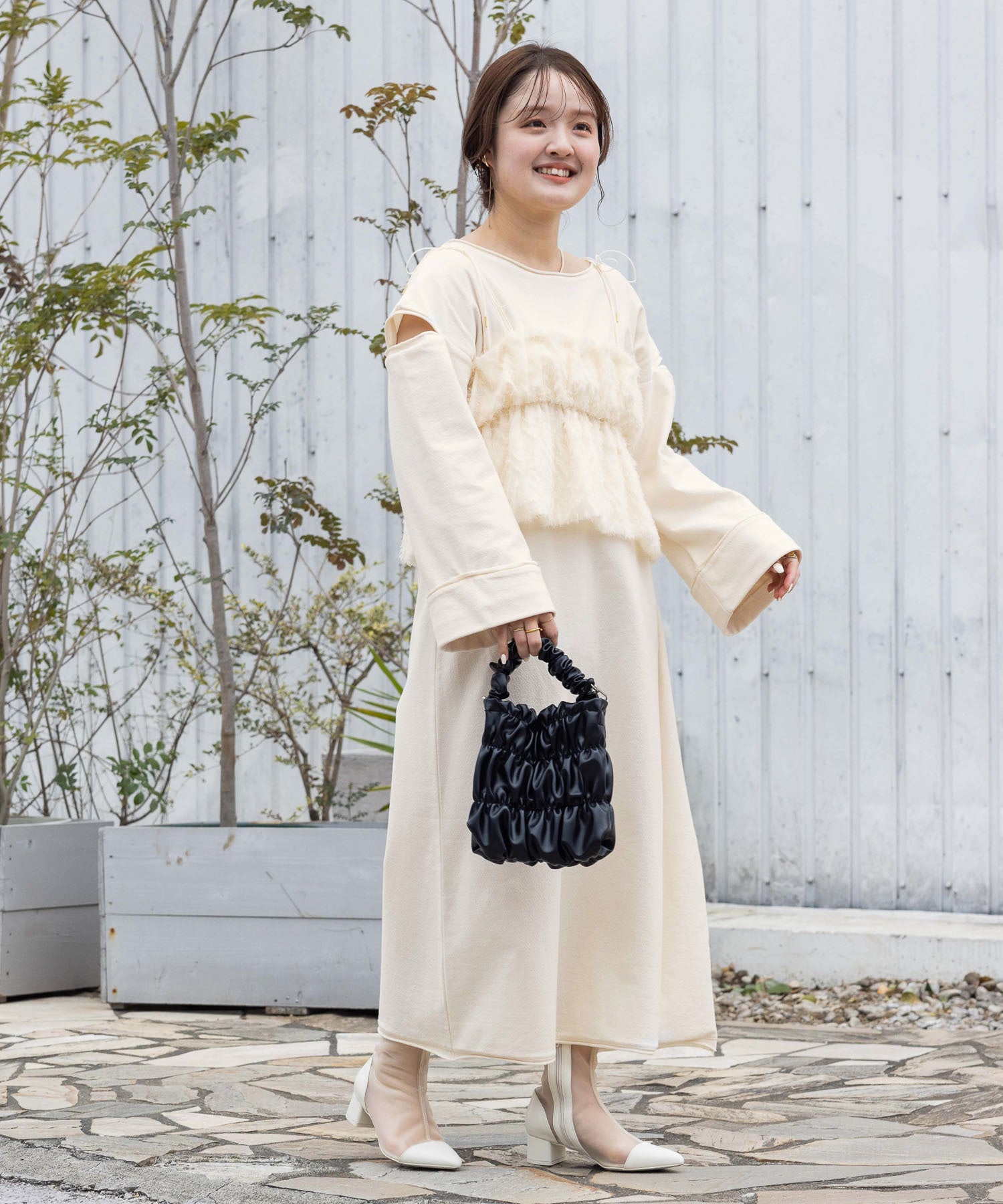 LOWRYS FARMの人気スタッフ3名がプロデュースしたワンピースを
