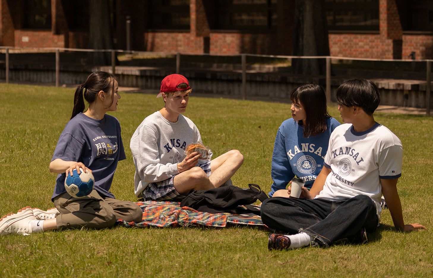 ◇関西大学 × ZOZOTOWN × Russell Athleticがコラボ!◇関大の ◇関西大学 × ZOZOTOWN × Russell Athleticがコラボ!◇関大の