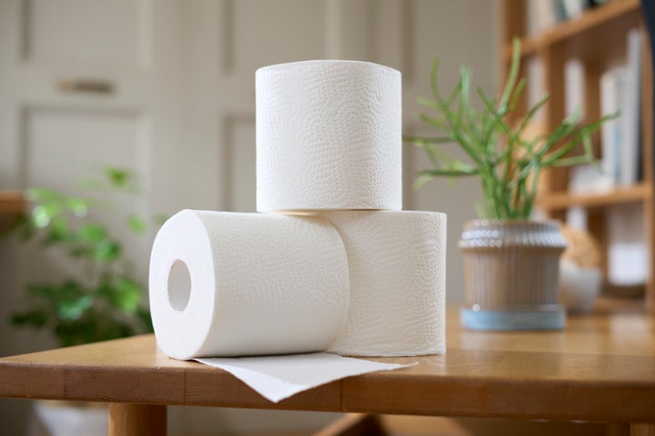 草彅剛さん出演の新CM!家族の笑顔満載の「Theエリエール ロイヤルタッチ」最高品質トイレットペーパー新CM! 草彅剛さん出演の新CM!家族の笑顔満載の「Theエリエール ロイヤルタッチ」最高品質トイレットペーパー新CM!