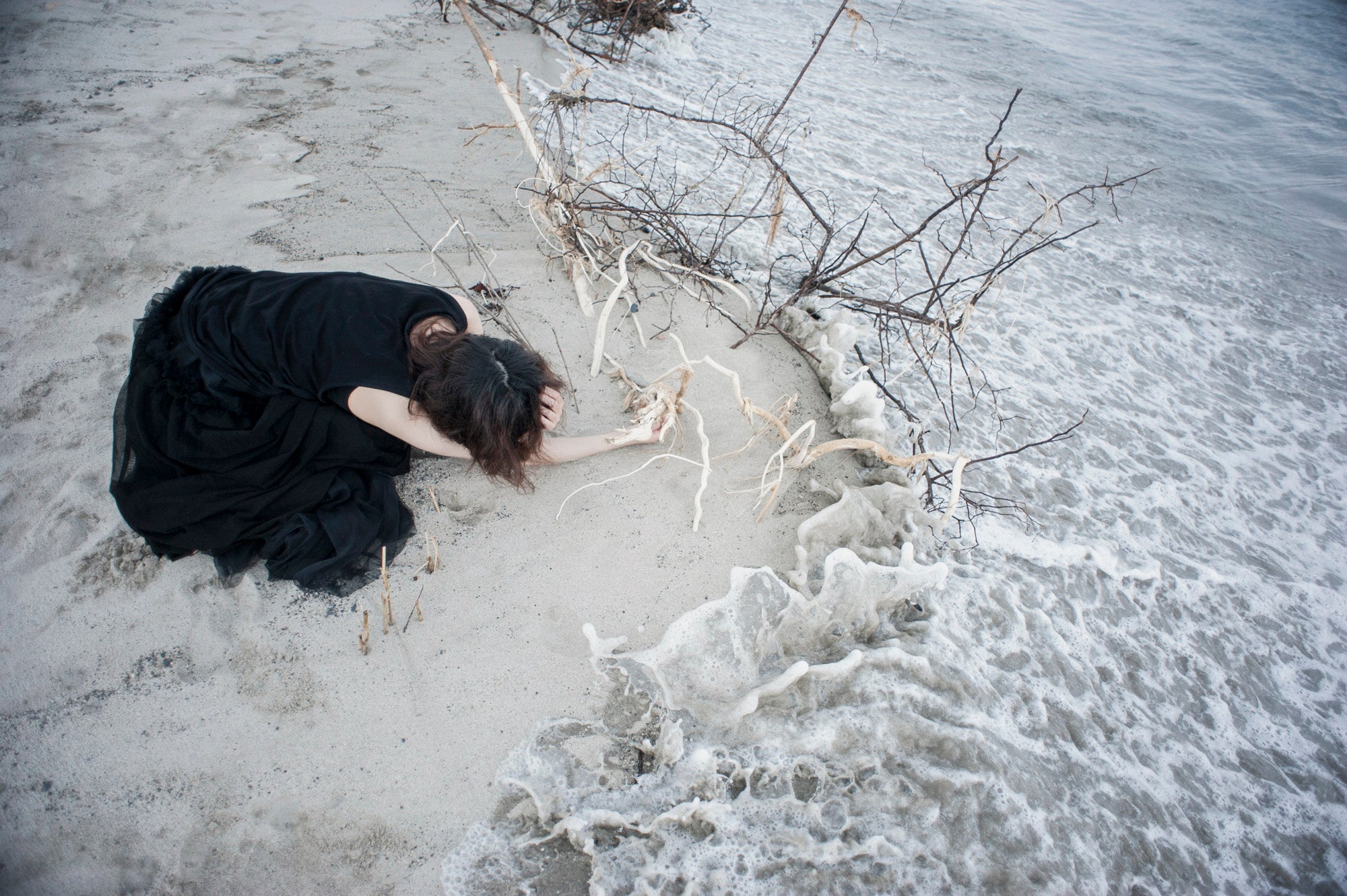 泡沫色の涙　©Rieko Honma