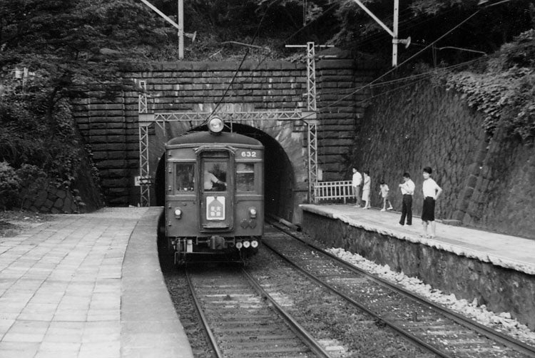 過去 近鉄グループホールディングス株式会社 提供