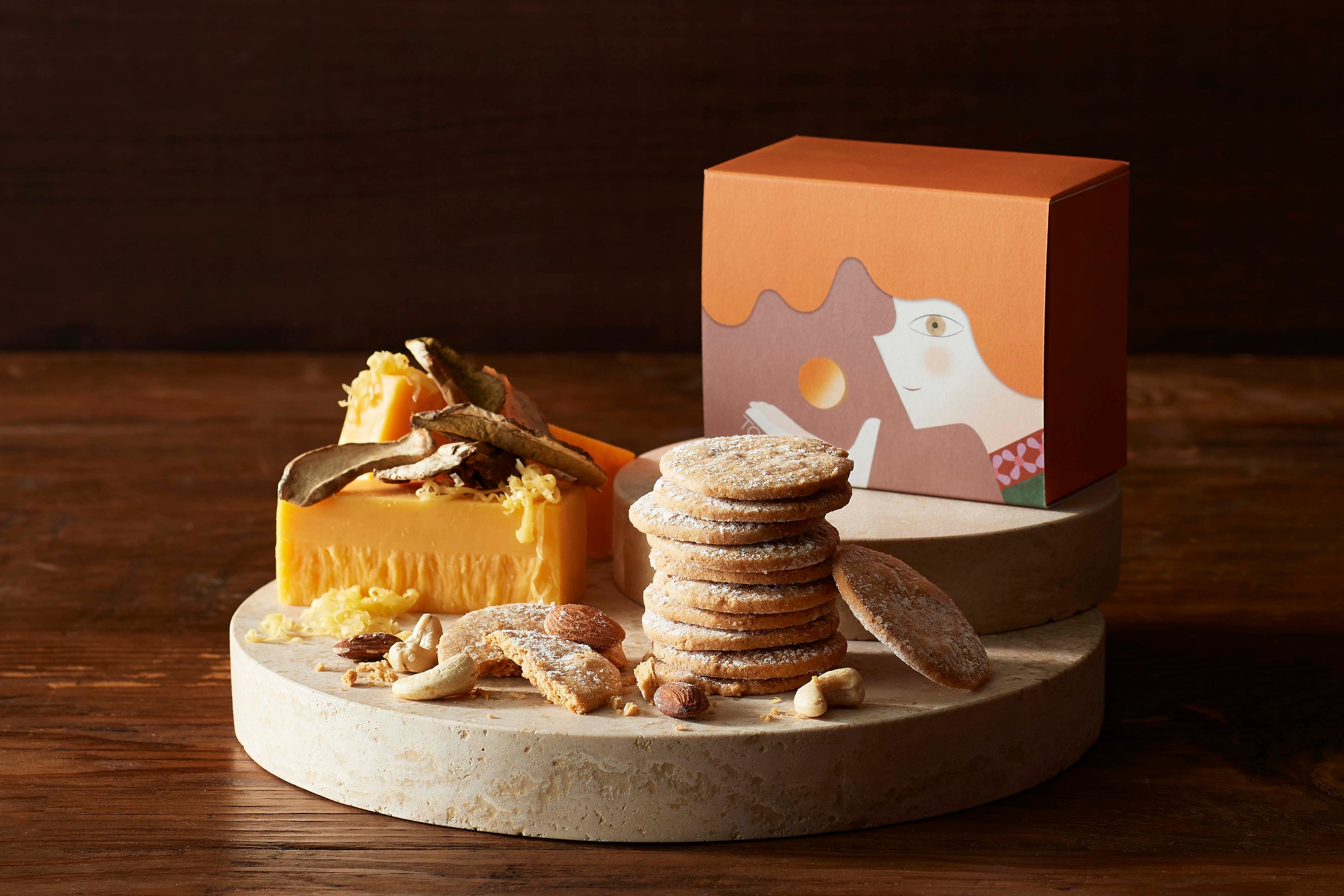 10月11月12月おやつ便　オーダーページ　シフォンケーキサンド　チーズケーキ mqdefault.jpg