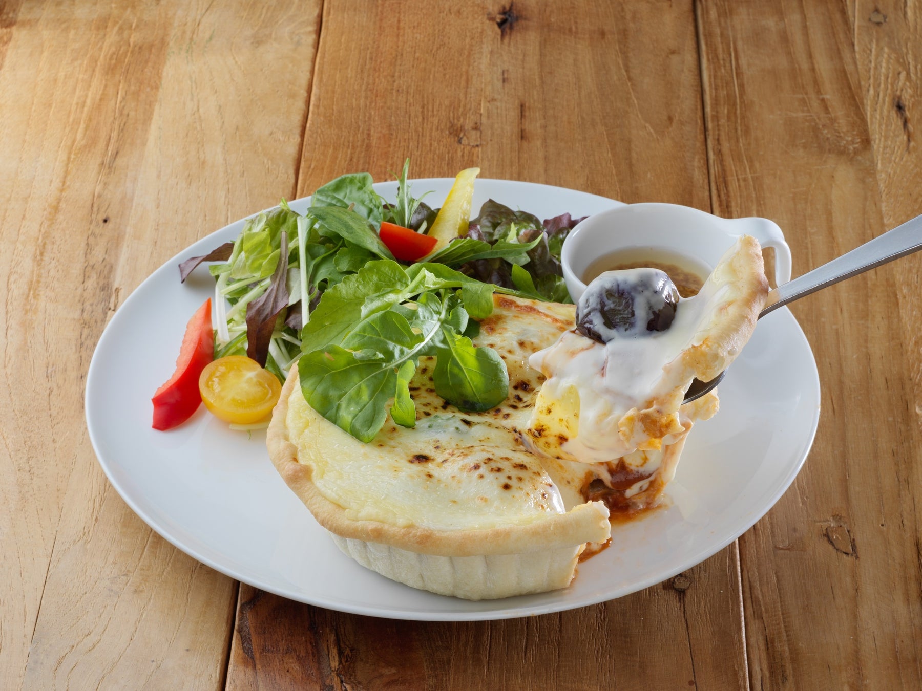 とろけるチーズのストロガノフピザ~16th Anniversary~