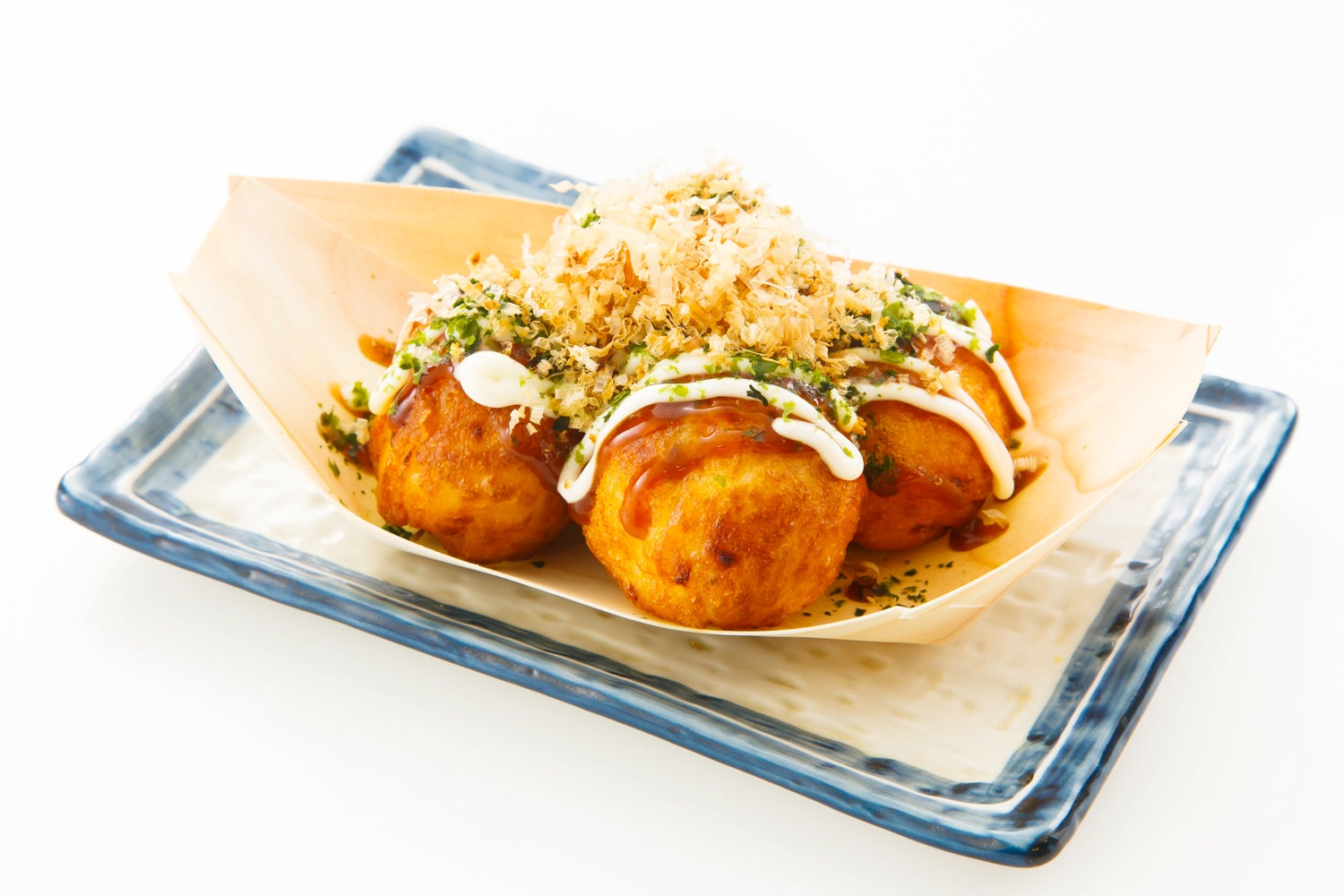 お祭りには外せない！カリカリ、アツアツ【たこ焼き（4個）】299円（税込329円）