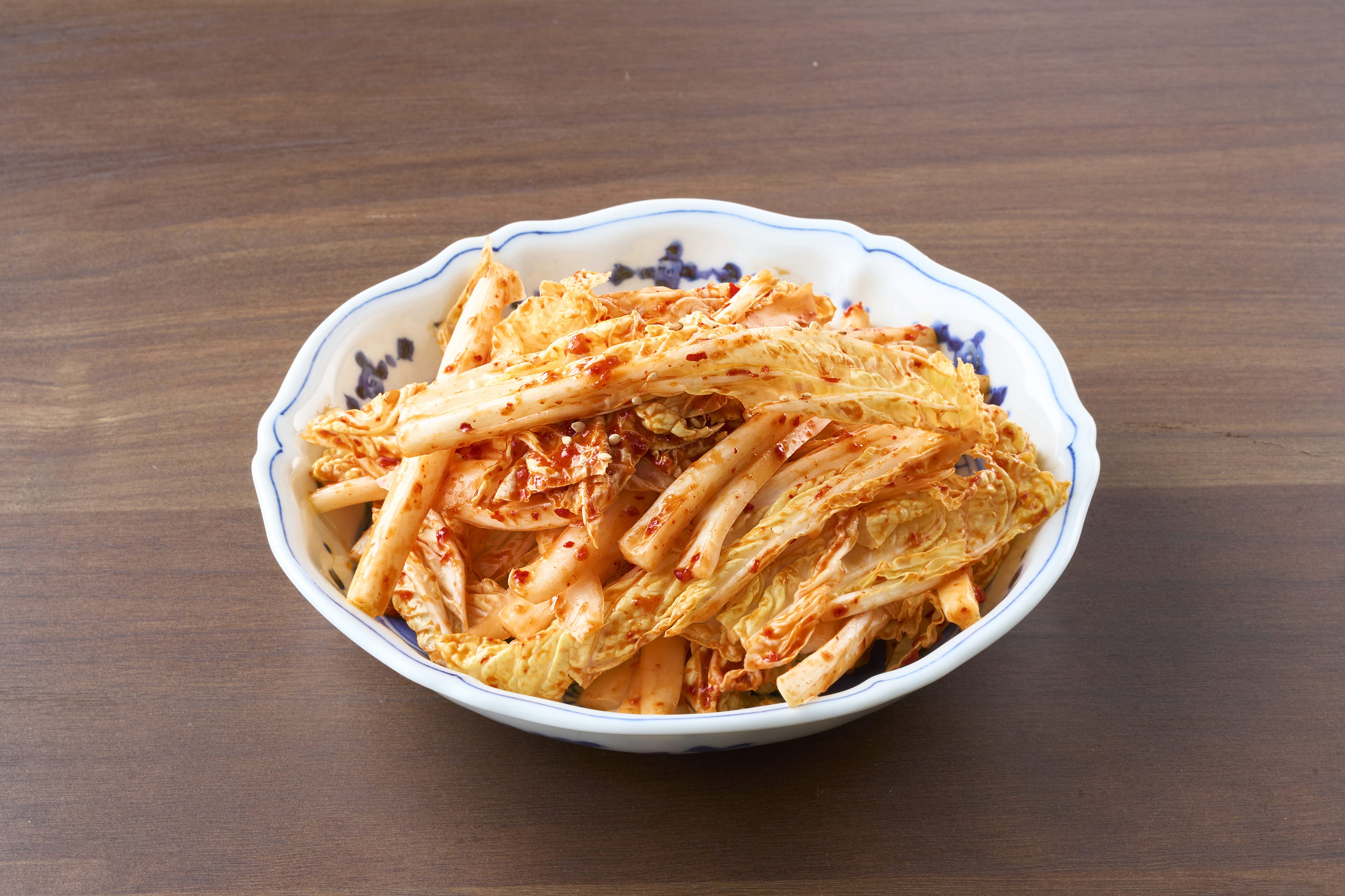 【白菜生キムチ】299円（税込329円）