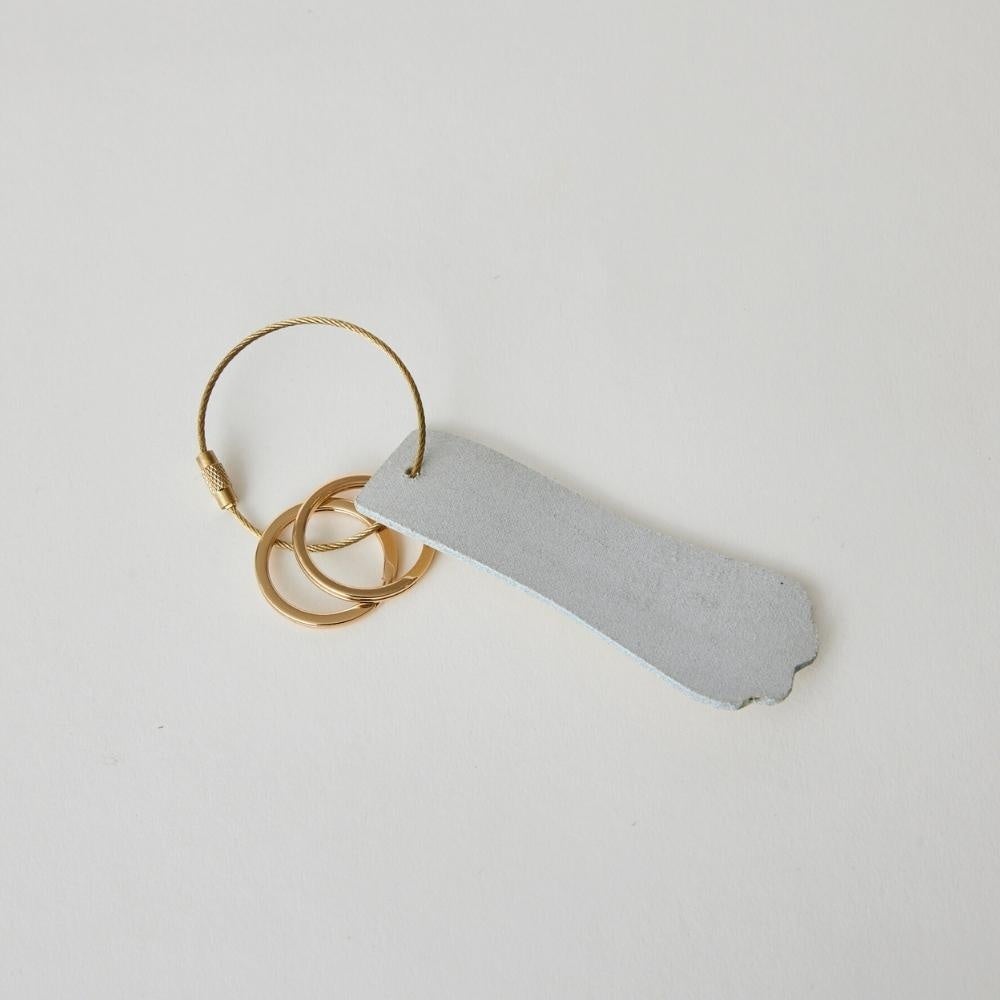 猫の手型キーリング(裏)