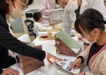 什器組み立て体験