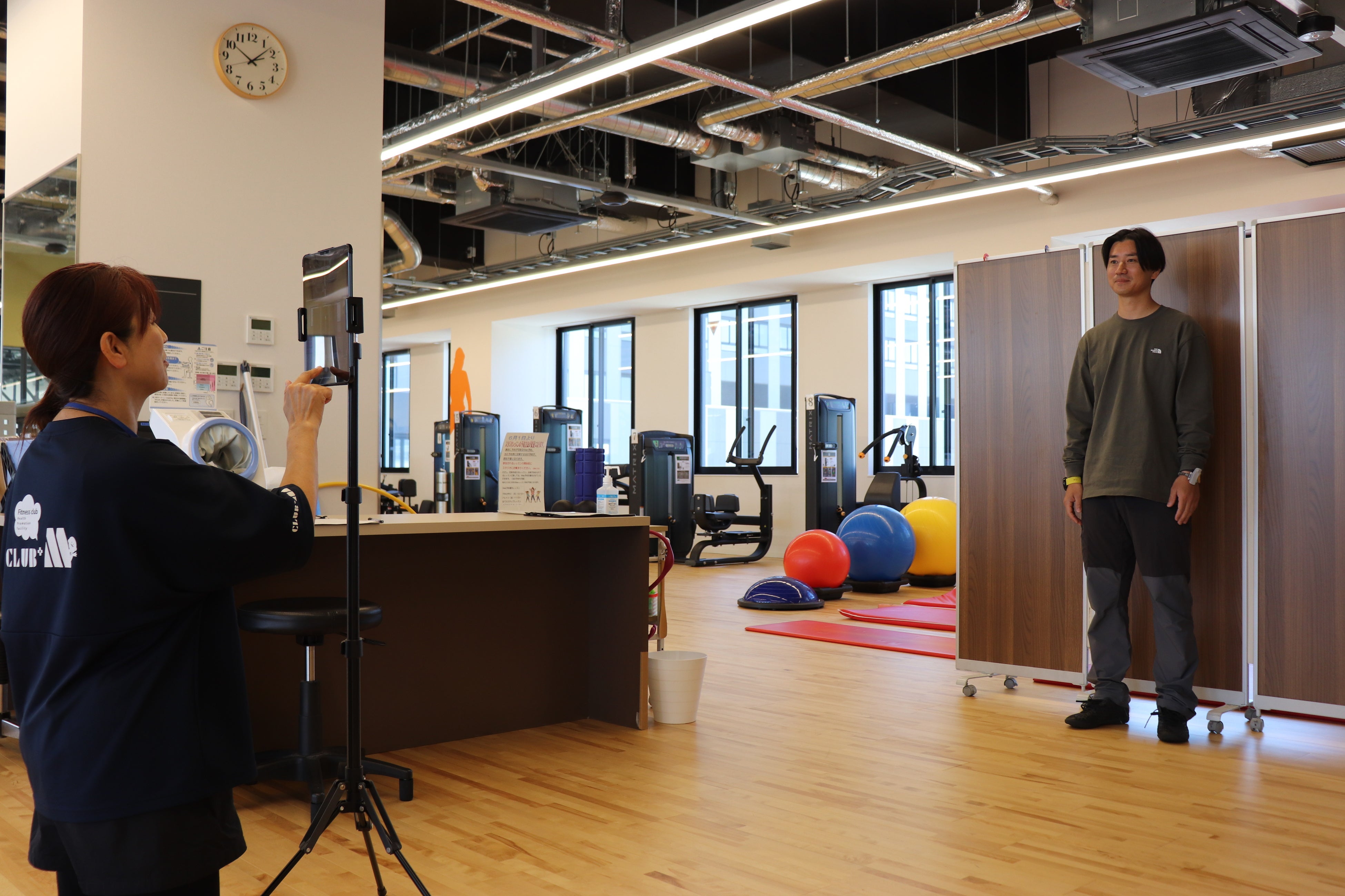 クラブMでの姿勢測定の様子