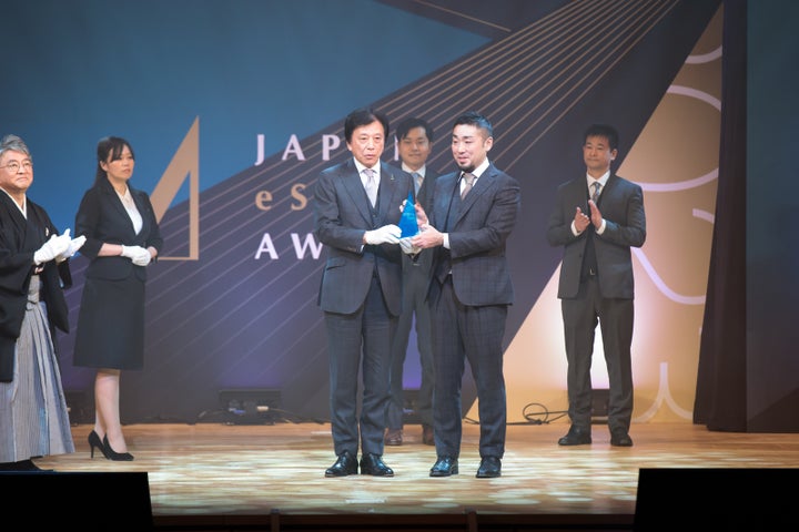 【国内初開催】第1回「日本eスポーツアワード」受賞者が決定!ファン投票で13万3,005票を獲得! 【国内初開催】第1回「日本eスポーツアワード」受賞者が決定!ファン投票で13万3,005票を獲得!