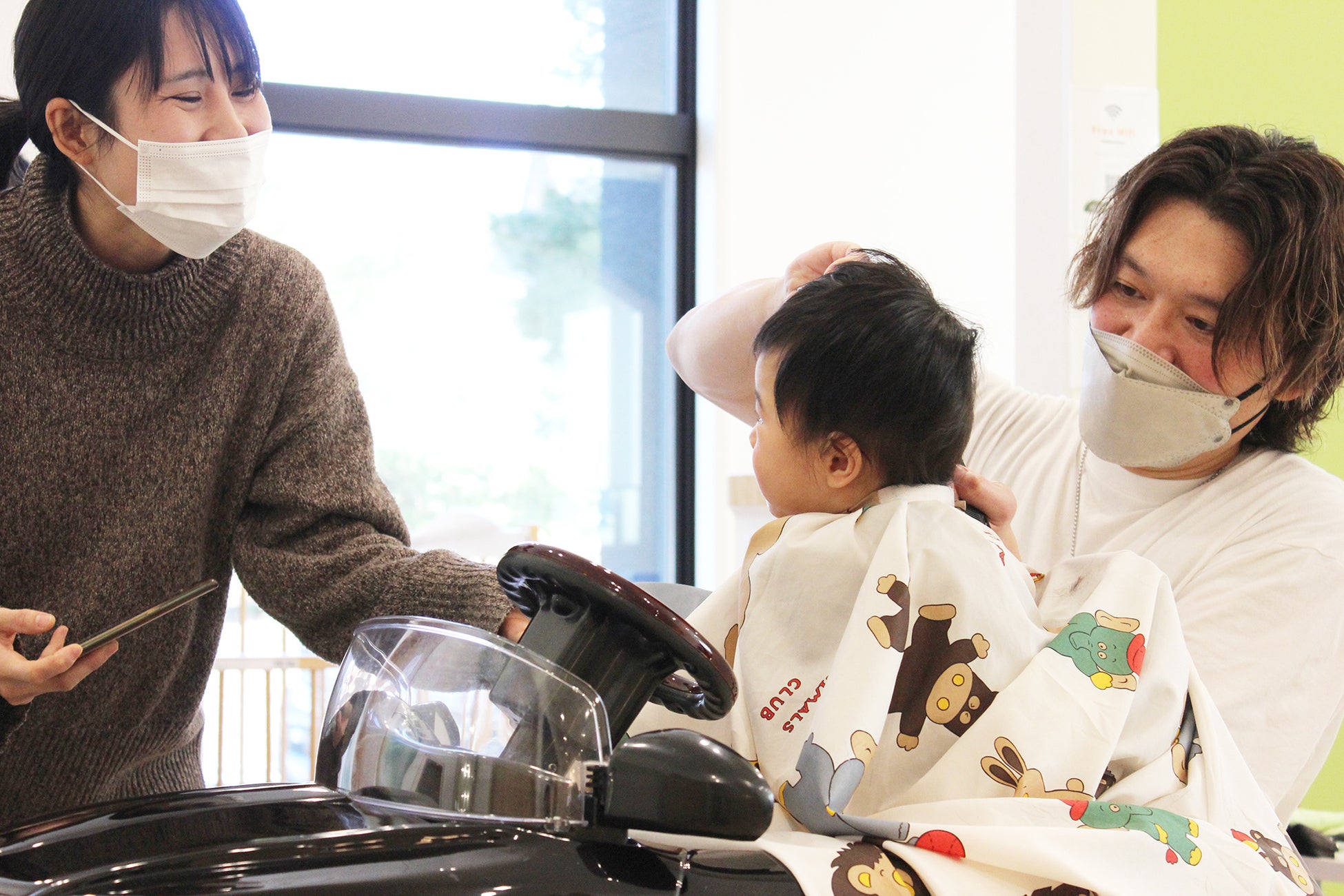 小さなお子様もママが一緒なので安心です!