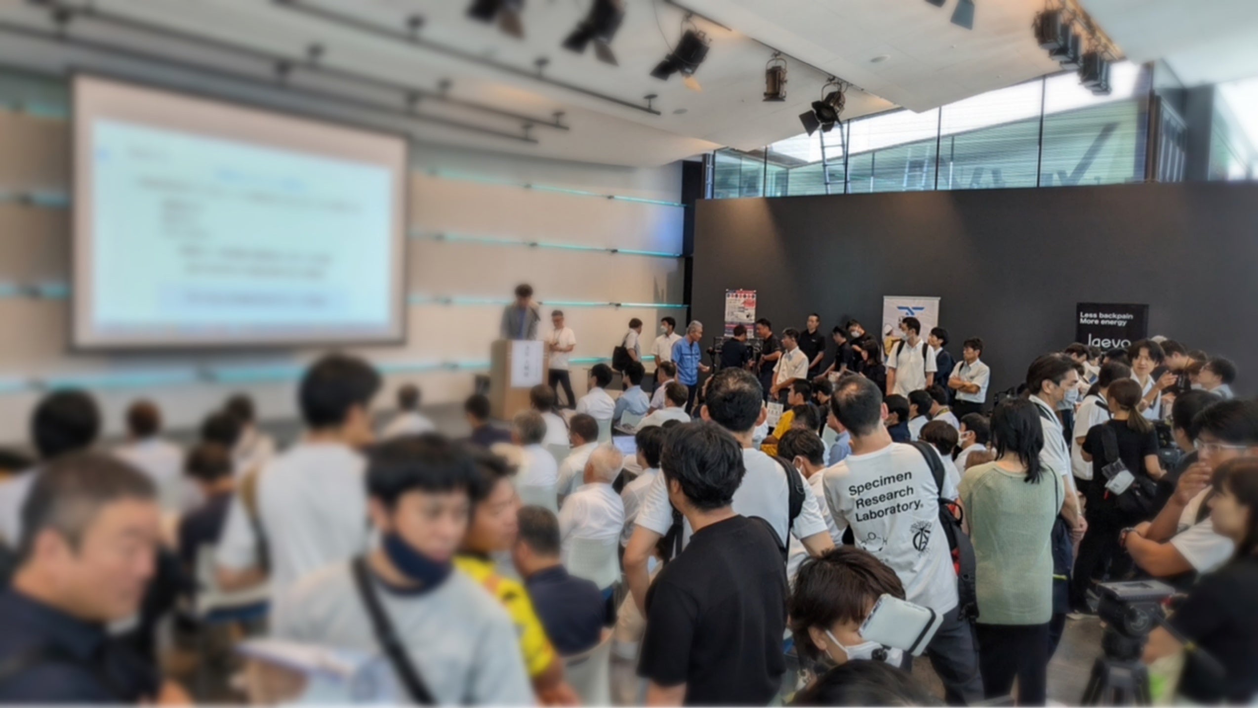 ▲過去開催したアシストスーツ体験会の様子