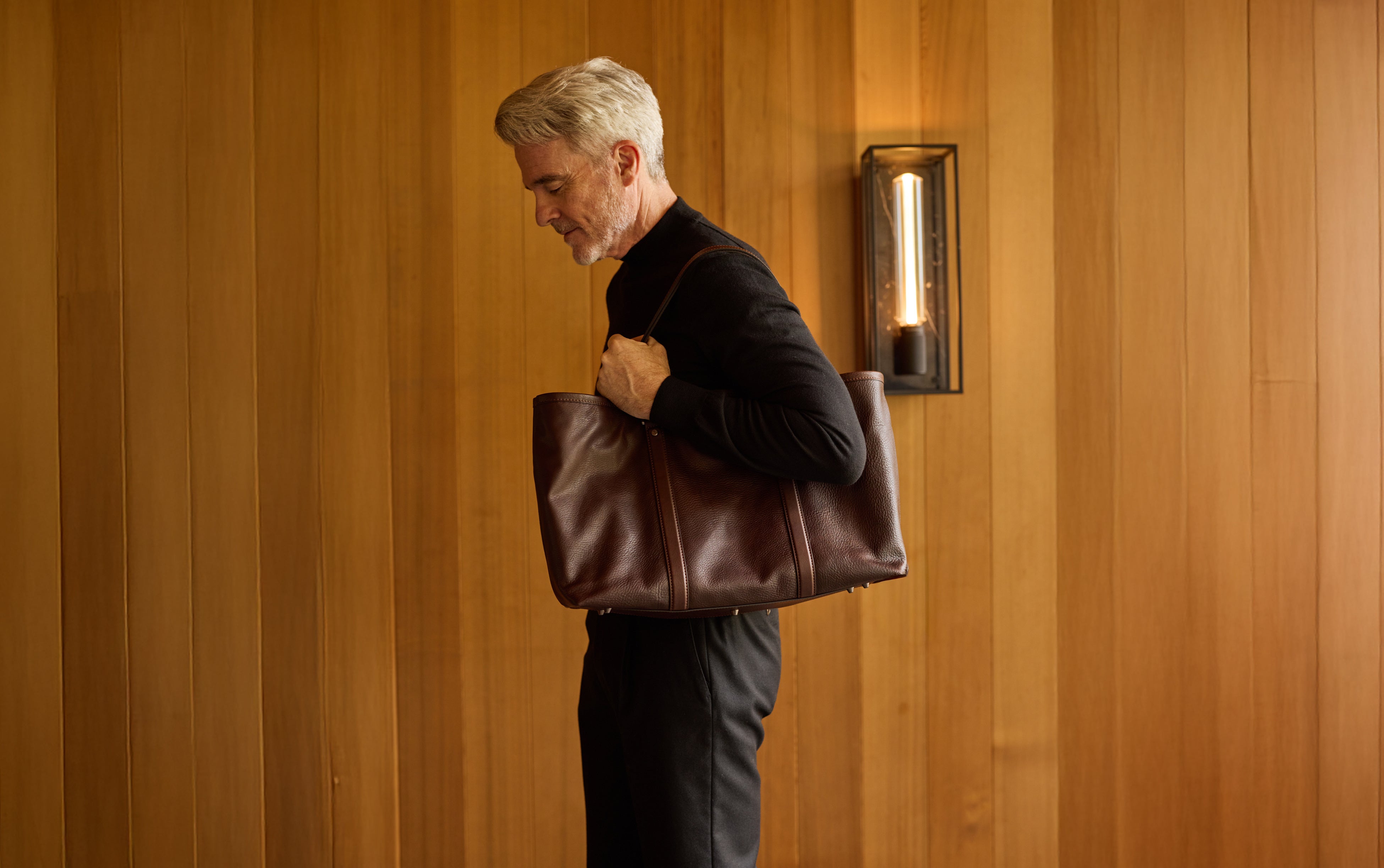 ココマイスター】英国純正オイルレザー「ダーリントンコレクション」に