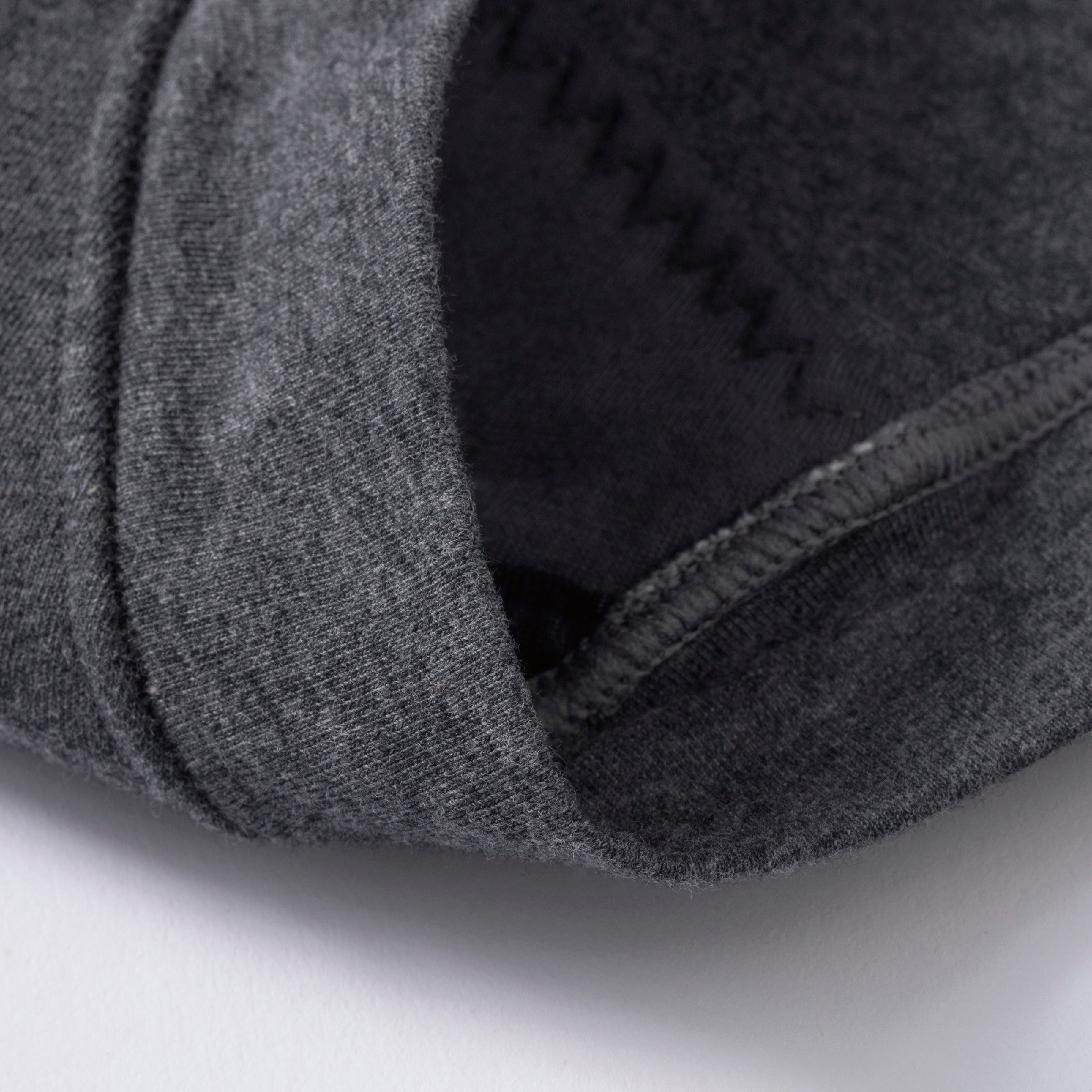 食い込みにくい足口