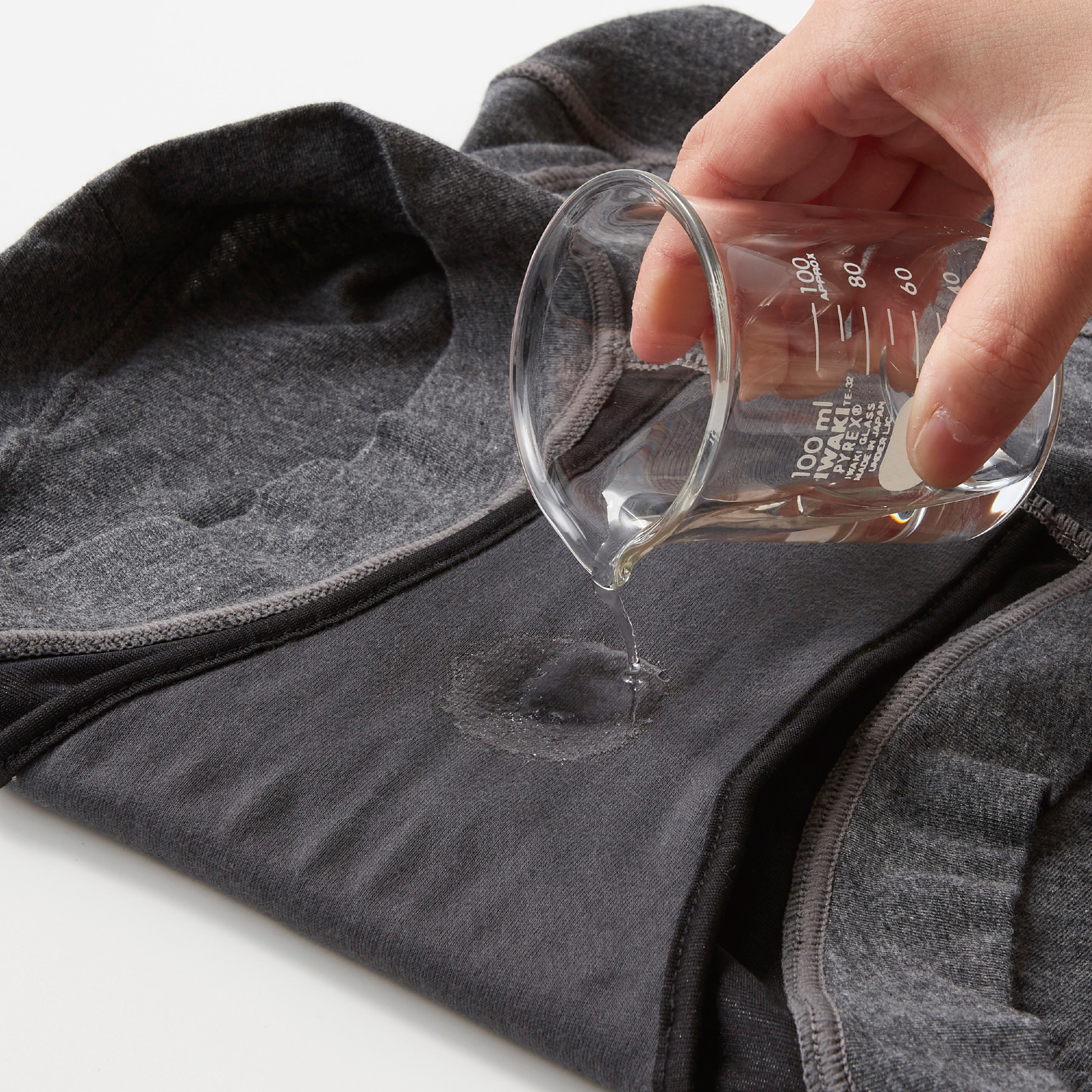 30～40mlの水分を吸収